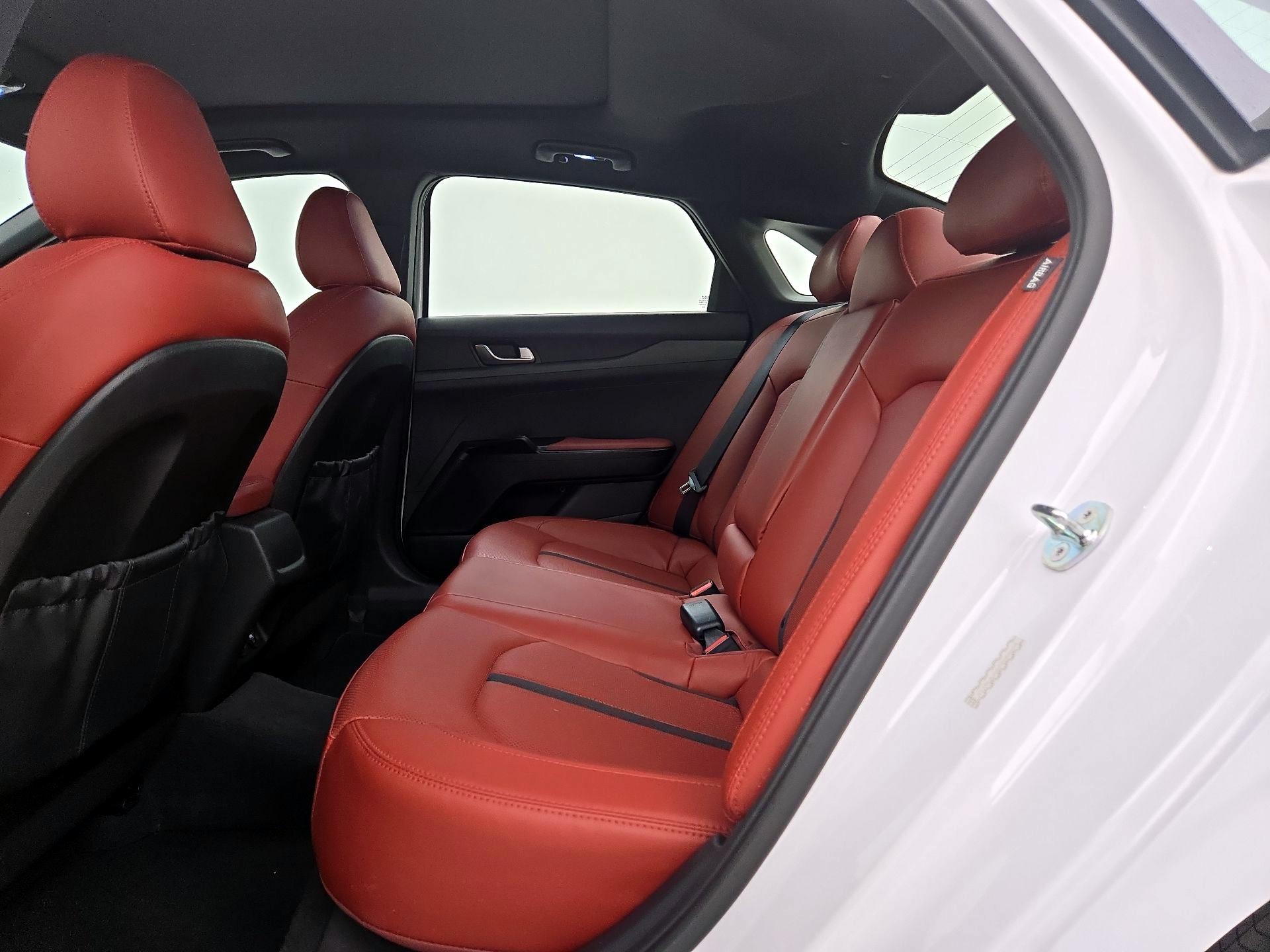 Thumbnail: 2023 Kia K5 - 20