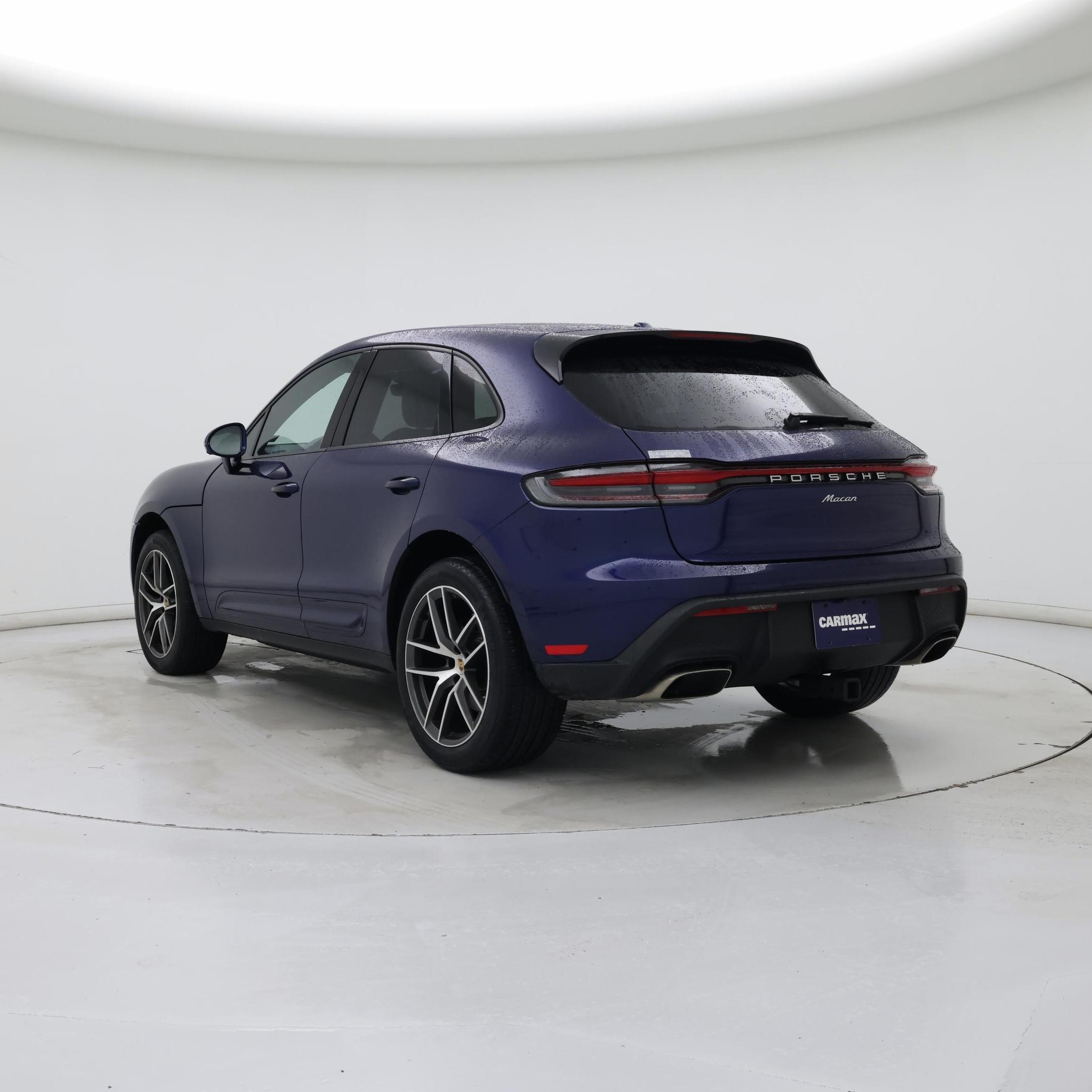 Thumbnail: 2023 Porsche Macan - 2