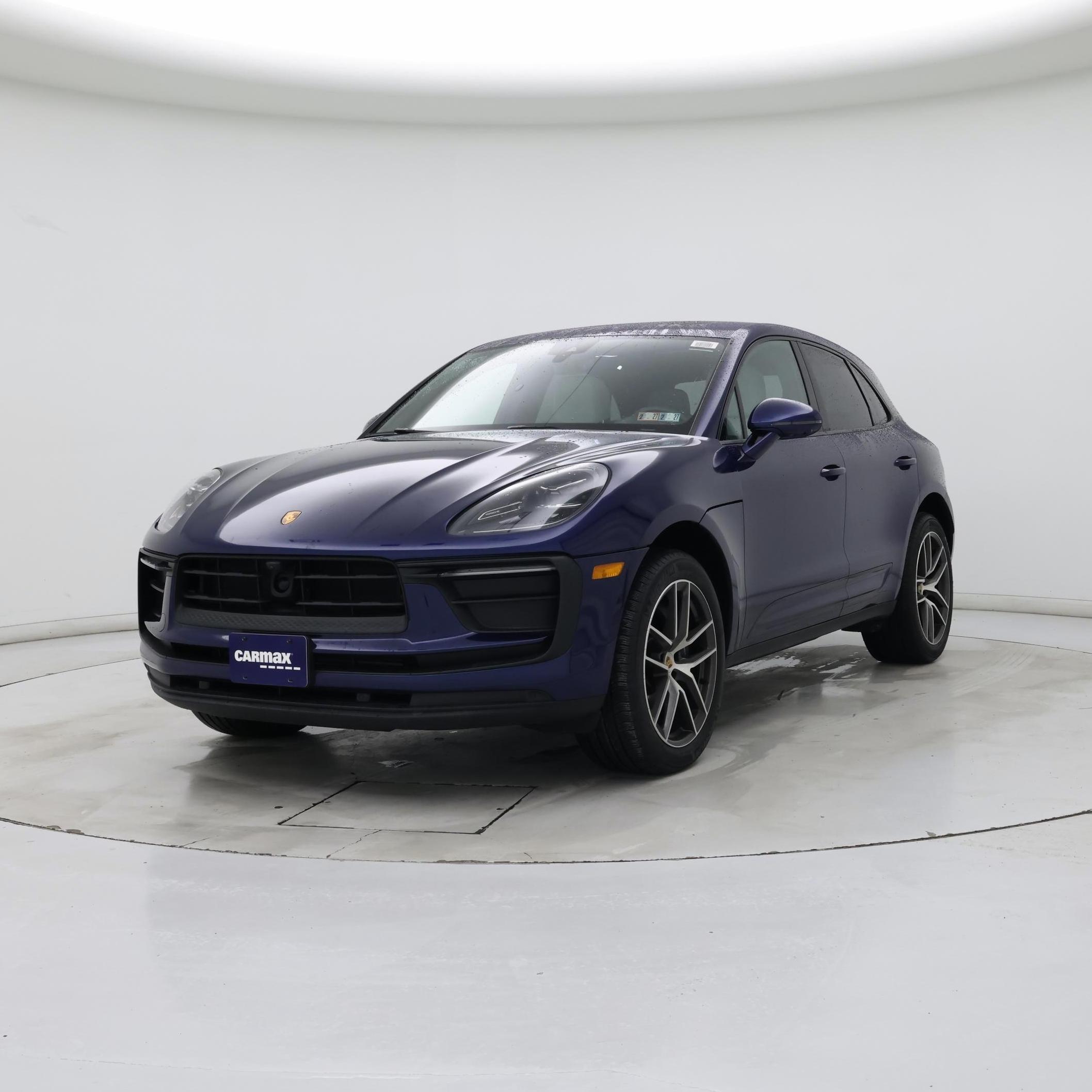 Thumbnail: 2023 Porsche Macan - 4
