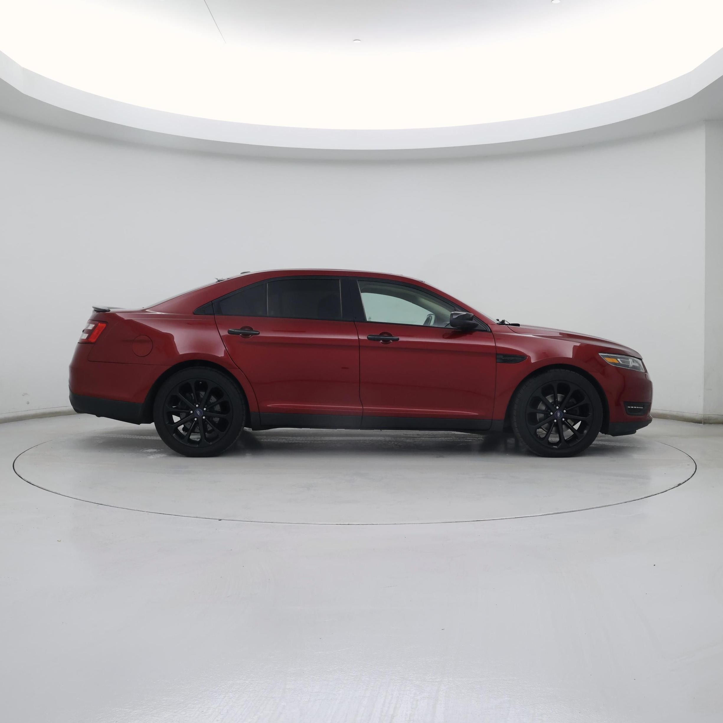 Thumbnail: 2015 Ford Taurus - 7