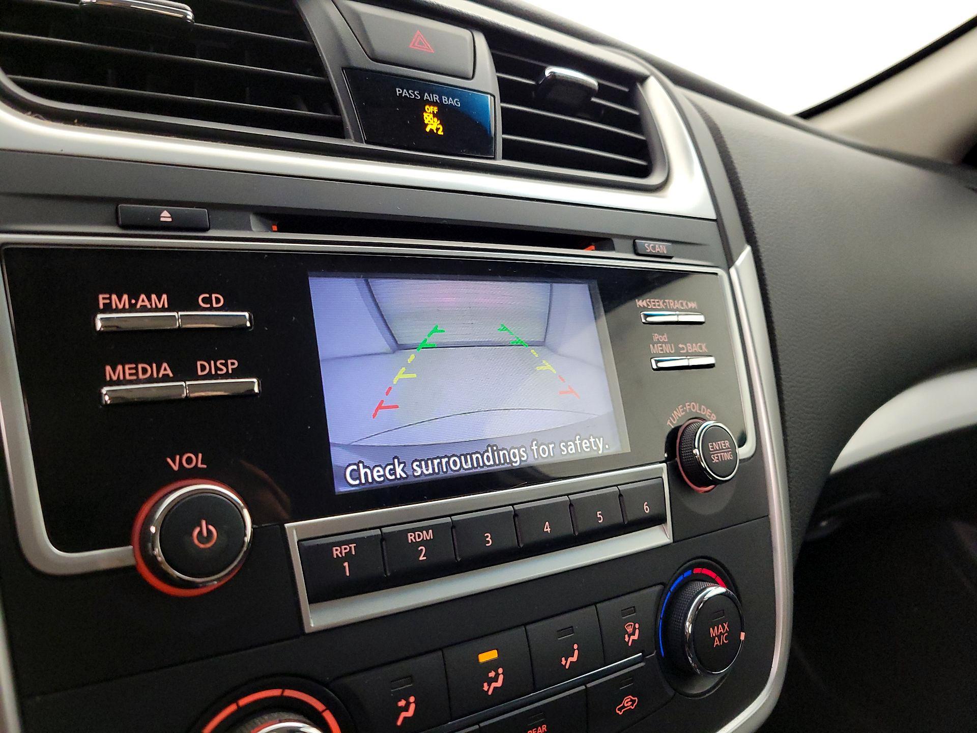 Thumbnail: 2018 Nissan Altima - 14