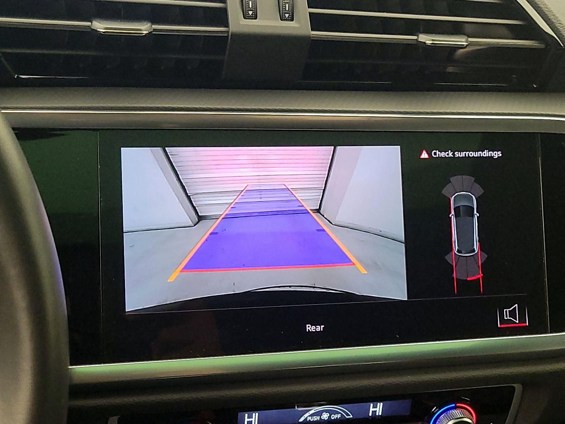 Thumbnail: 2024 Audi Q3 - 14