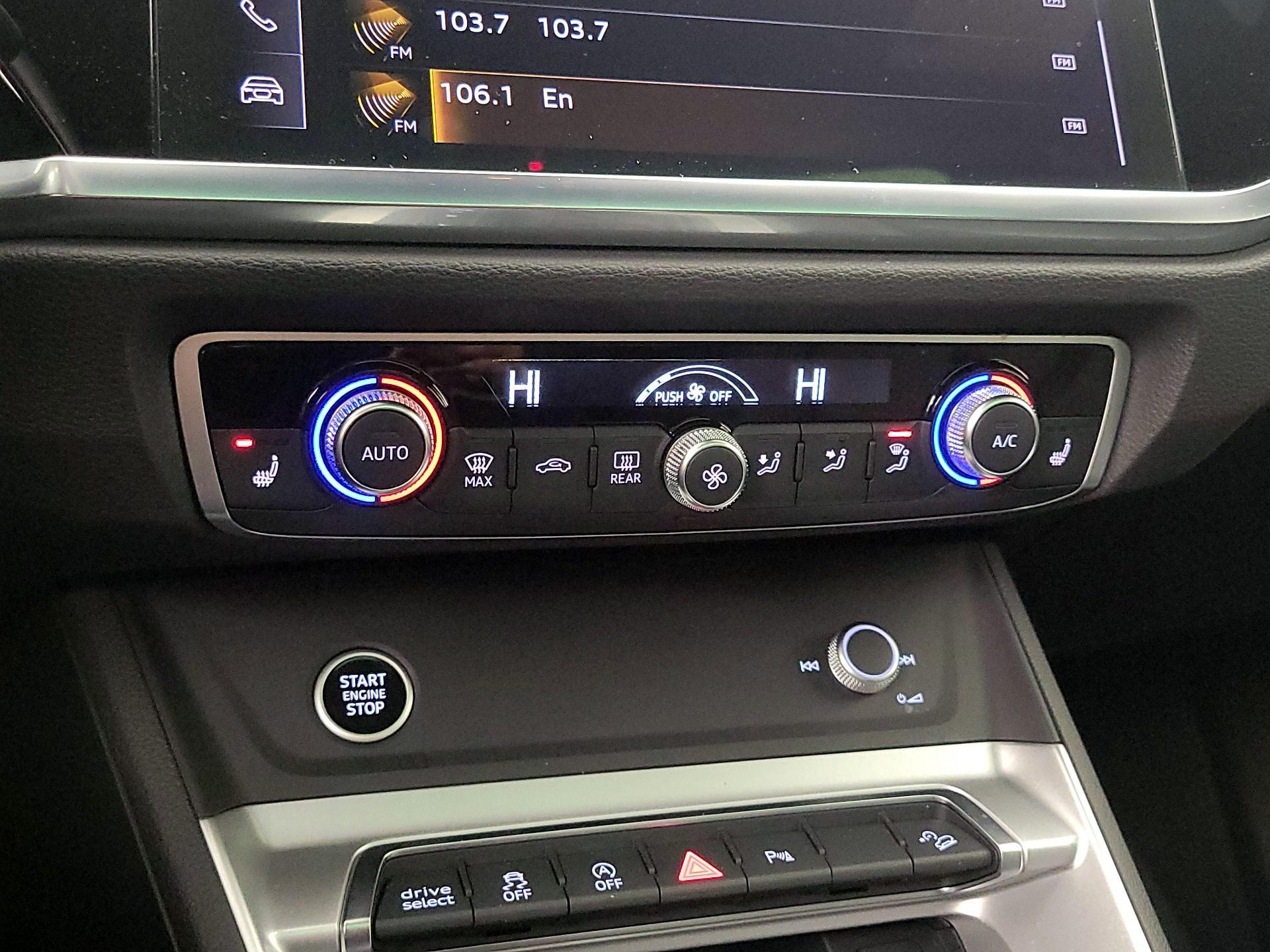 Thumbnail: 2024 Audi Q3 - 16