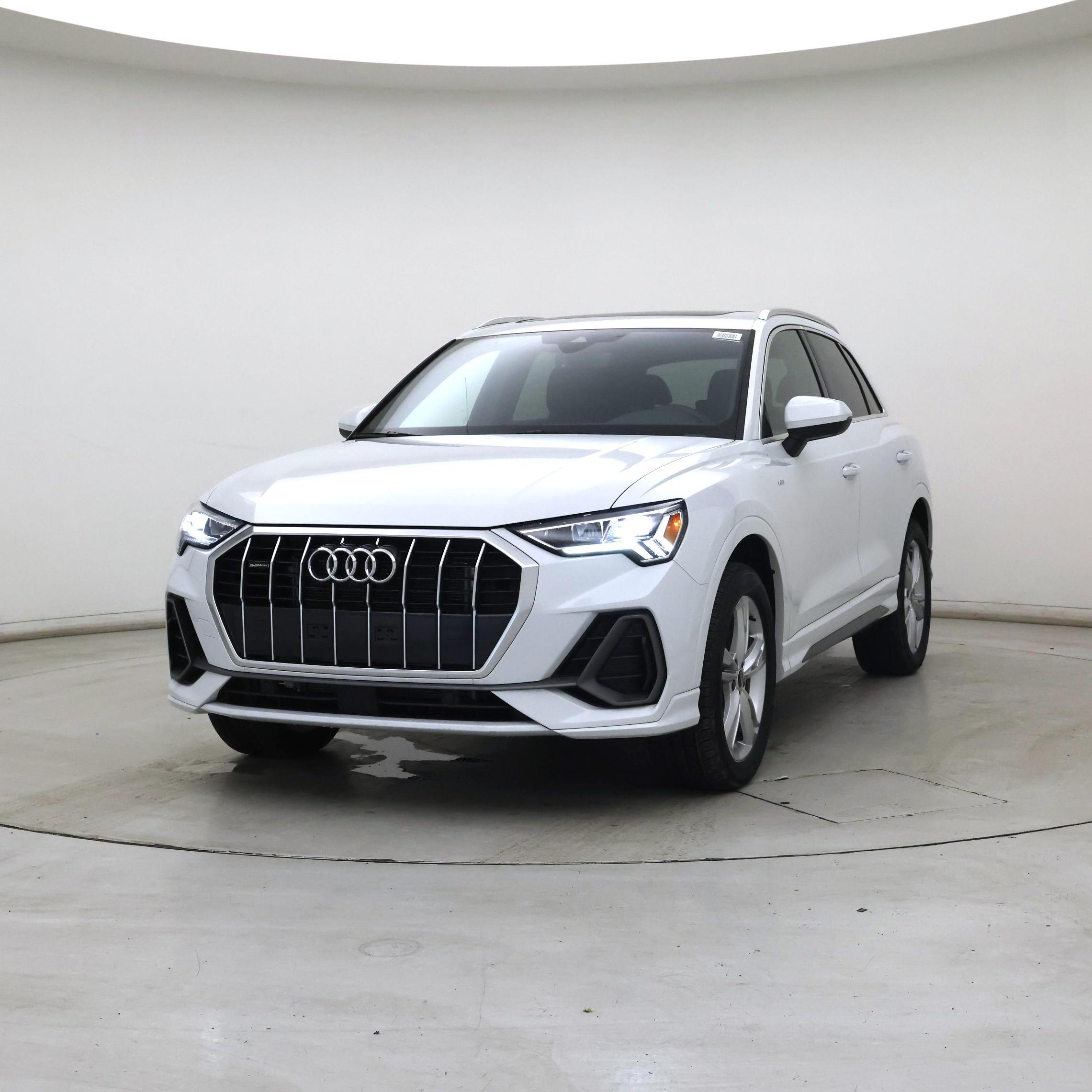 Thumbnail: 2024 Audi Q3 - 4