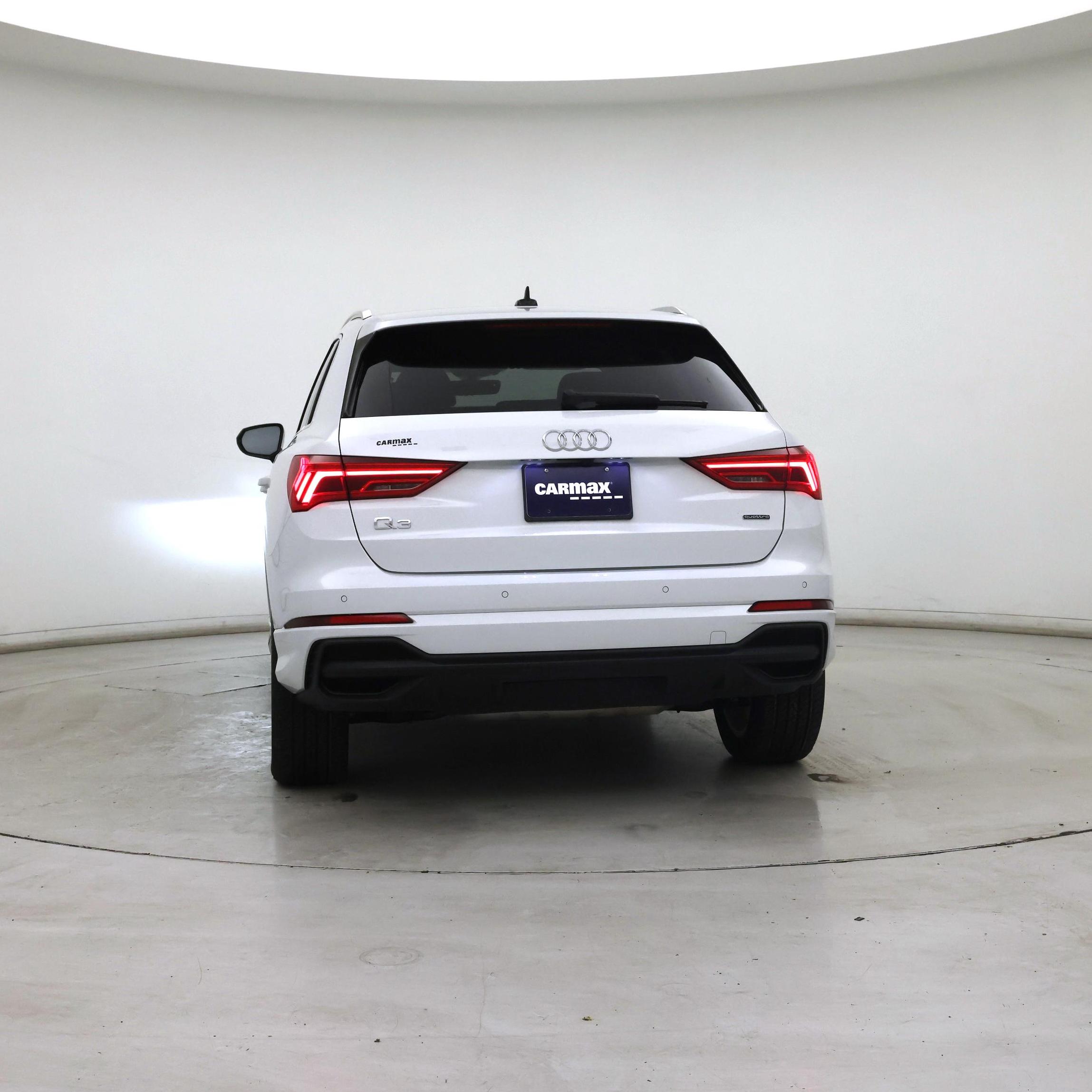 Thumbnail: 2024 Audi Q3 - 6