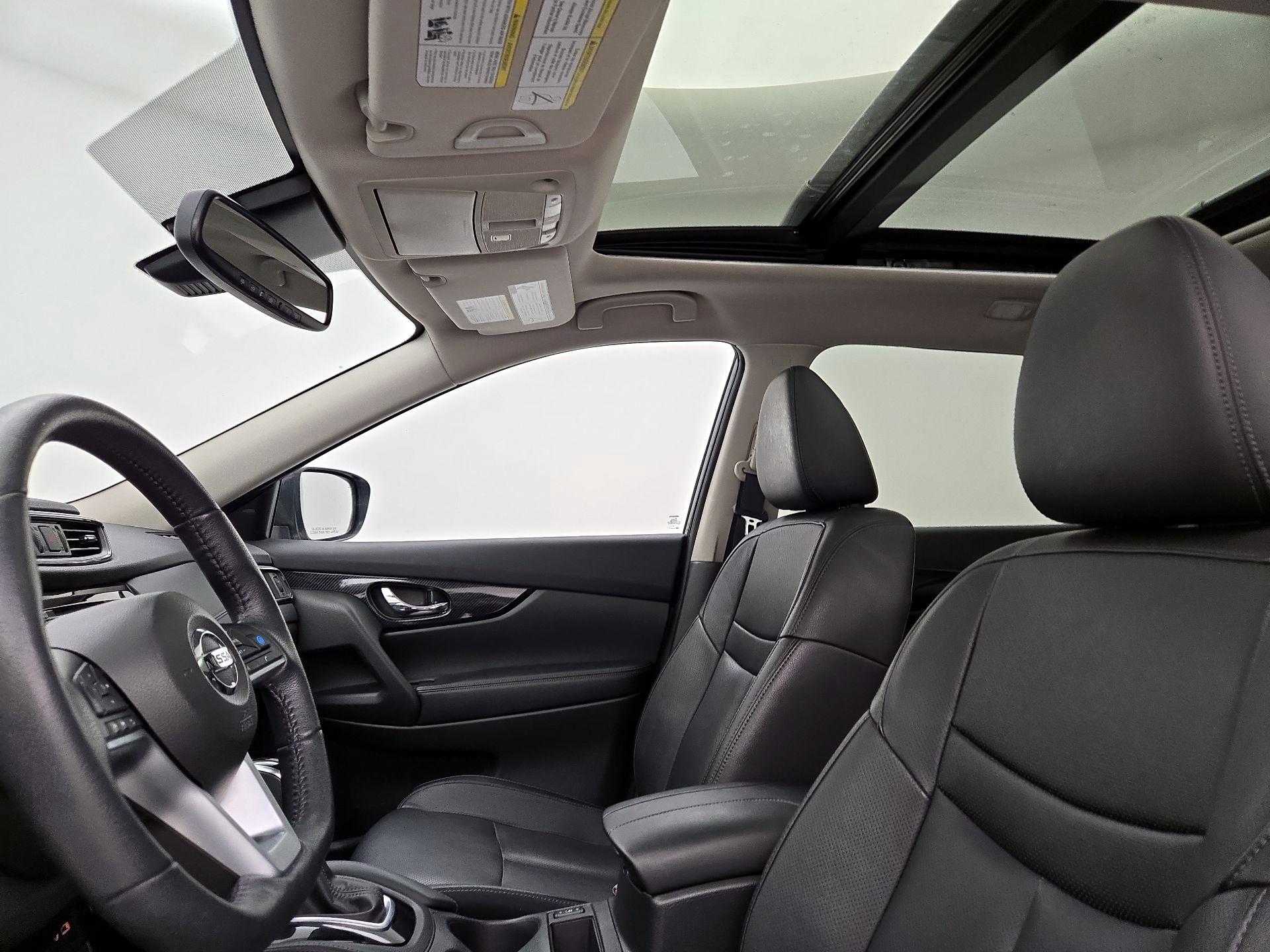 Thumbnail: 2019 Nissan Rogue - 20