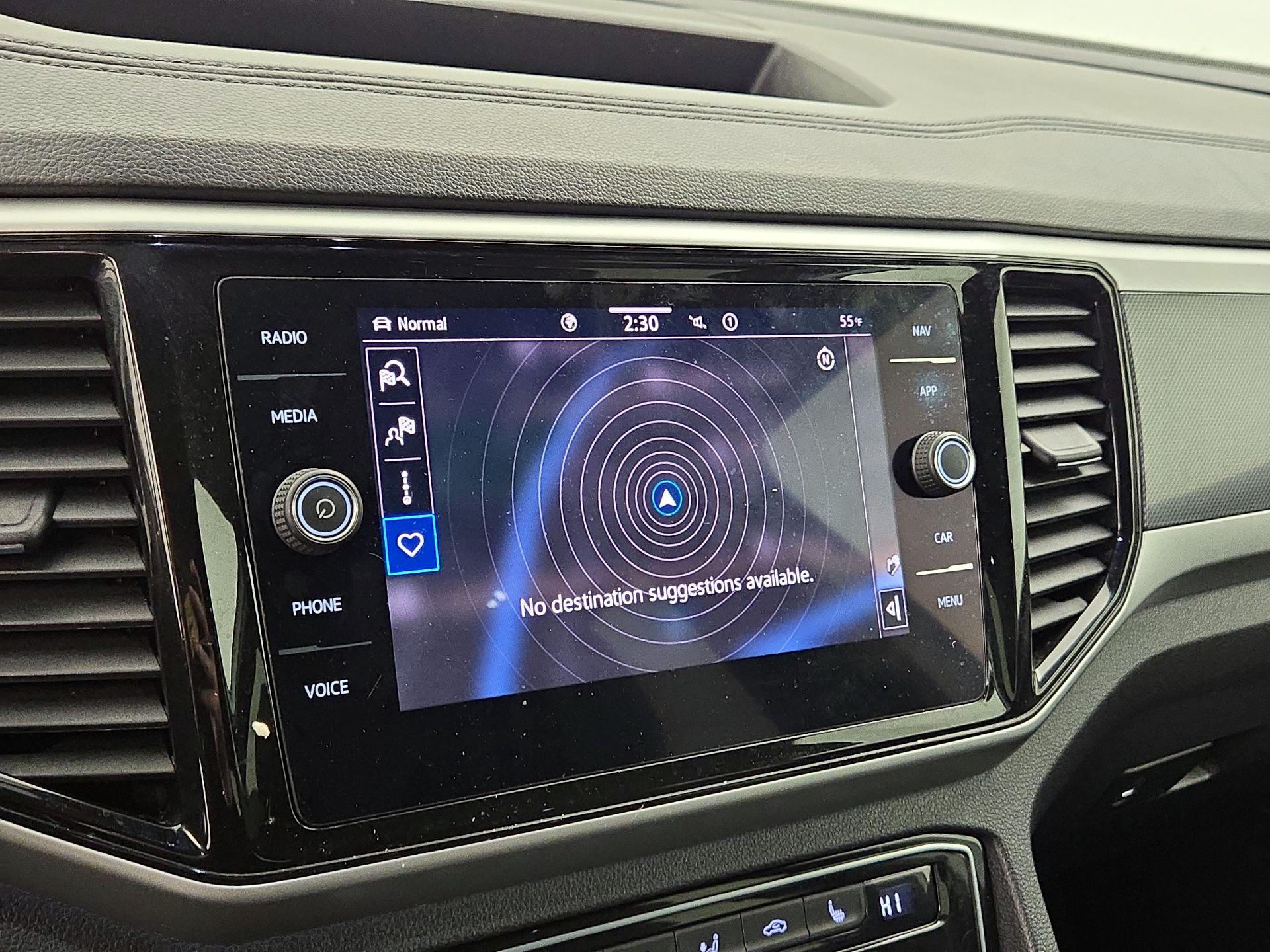 Thumbnail: 2022 Volkswagen Atlas - 14