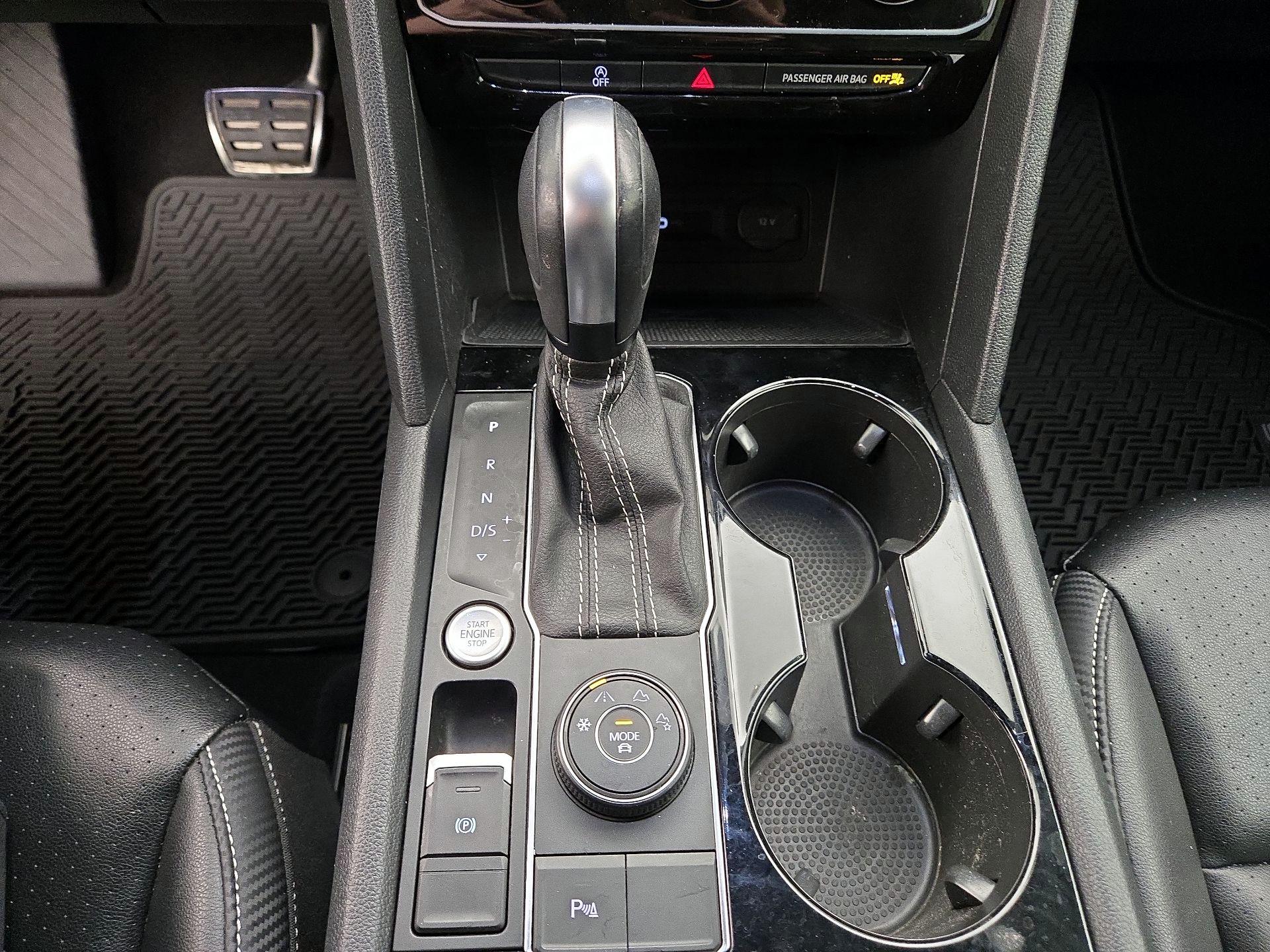 Thumbnail: 2022 Volkswagen Atlas - 18