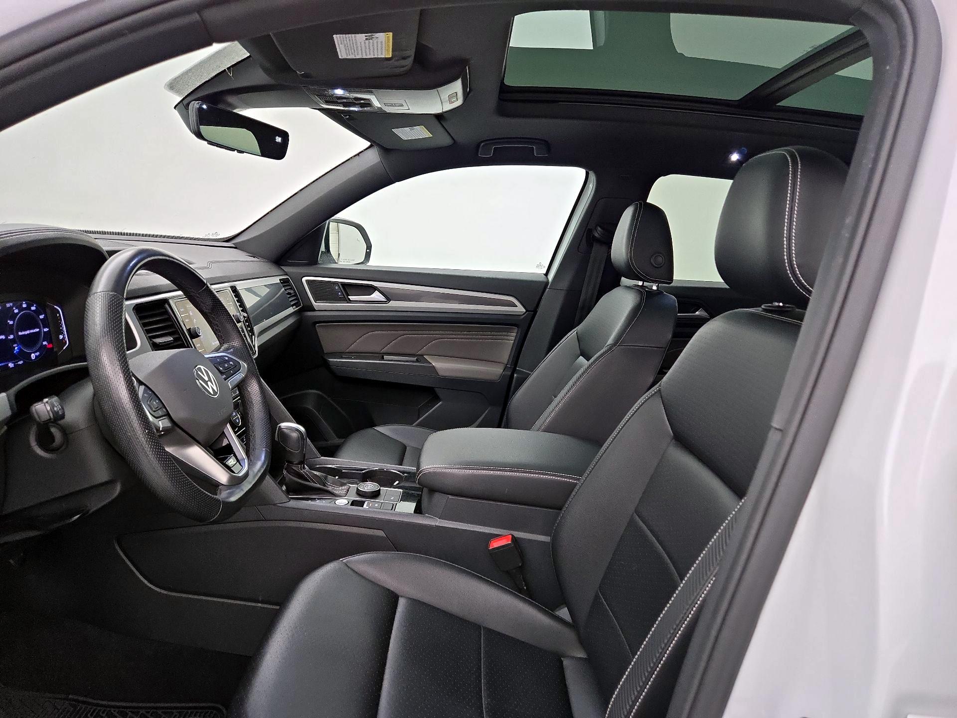 Thumbnail: 2022 Volkswagen Atlas - 20