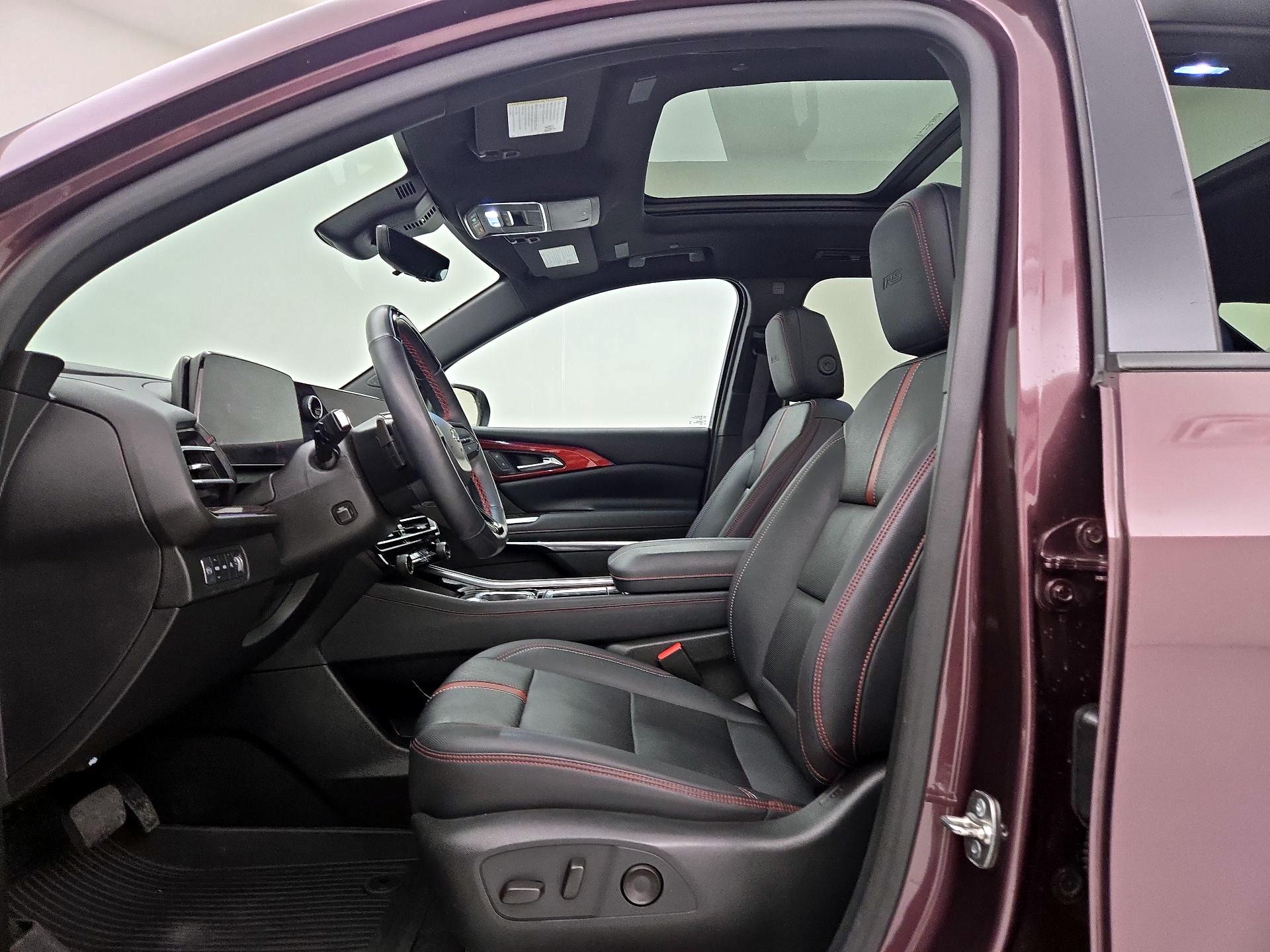 Thumbnail: 2024 Chevrolet Traverse - 11