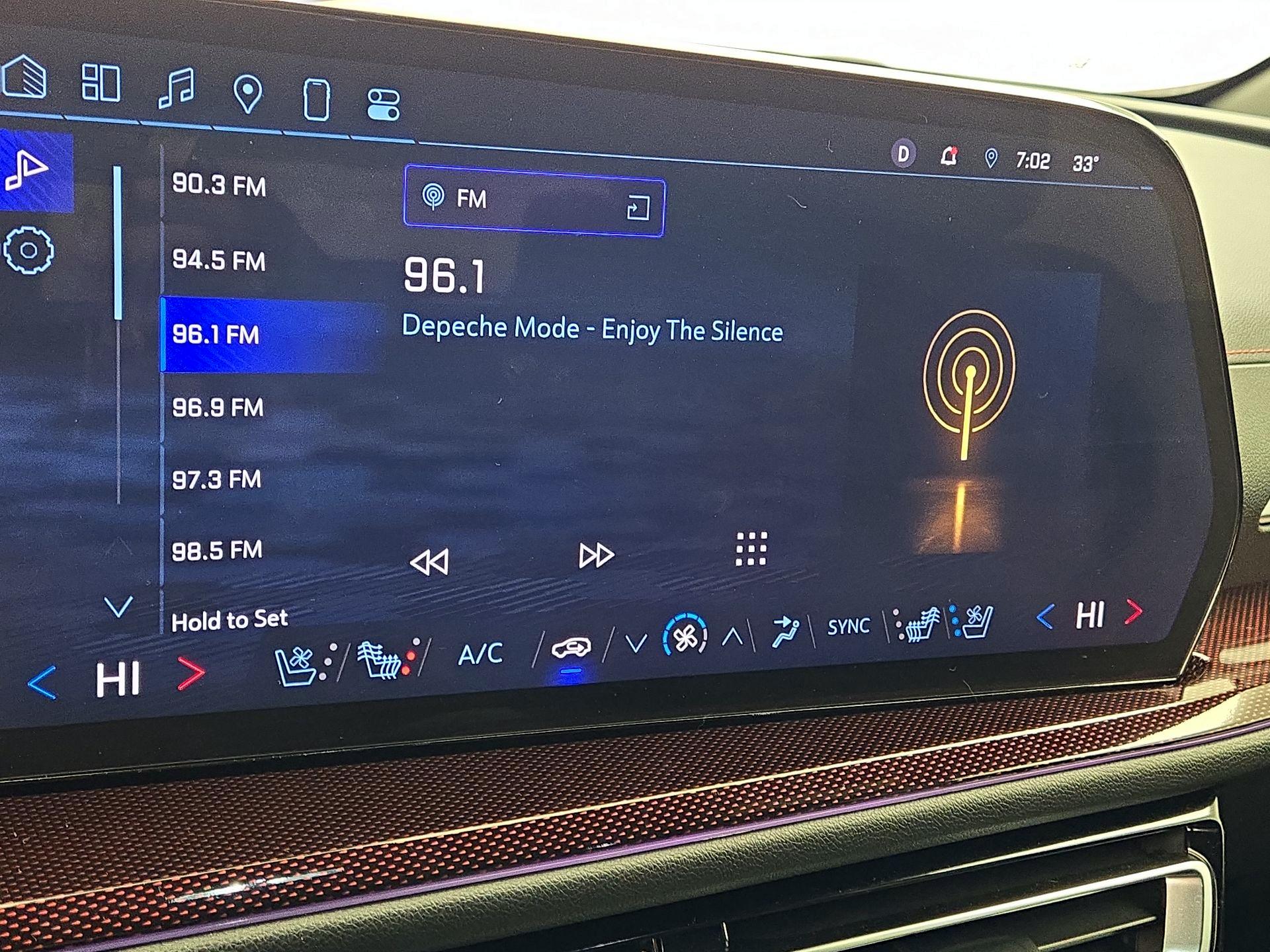 Thumbnail: 2024 Chevrolet Traverse - 14