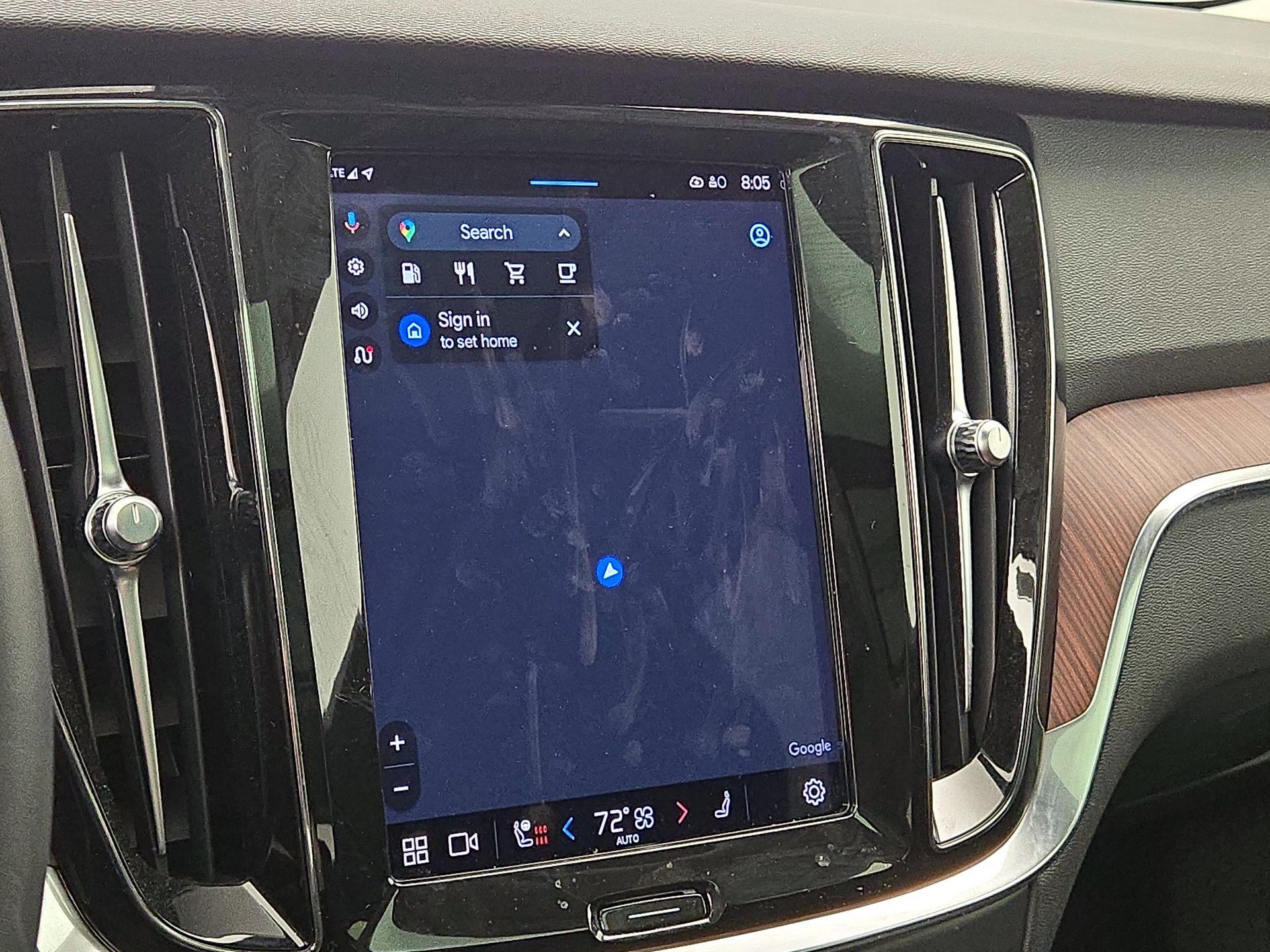 Thumbnail: 2023 Volvo S60 - 14