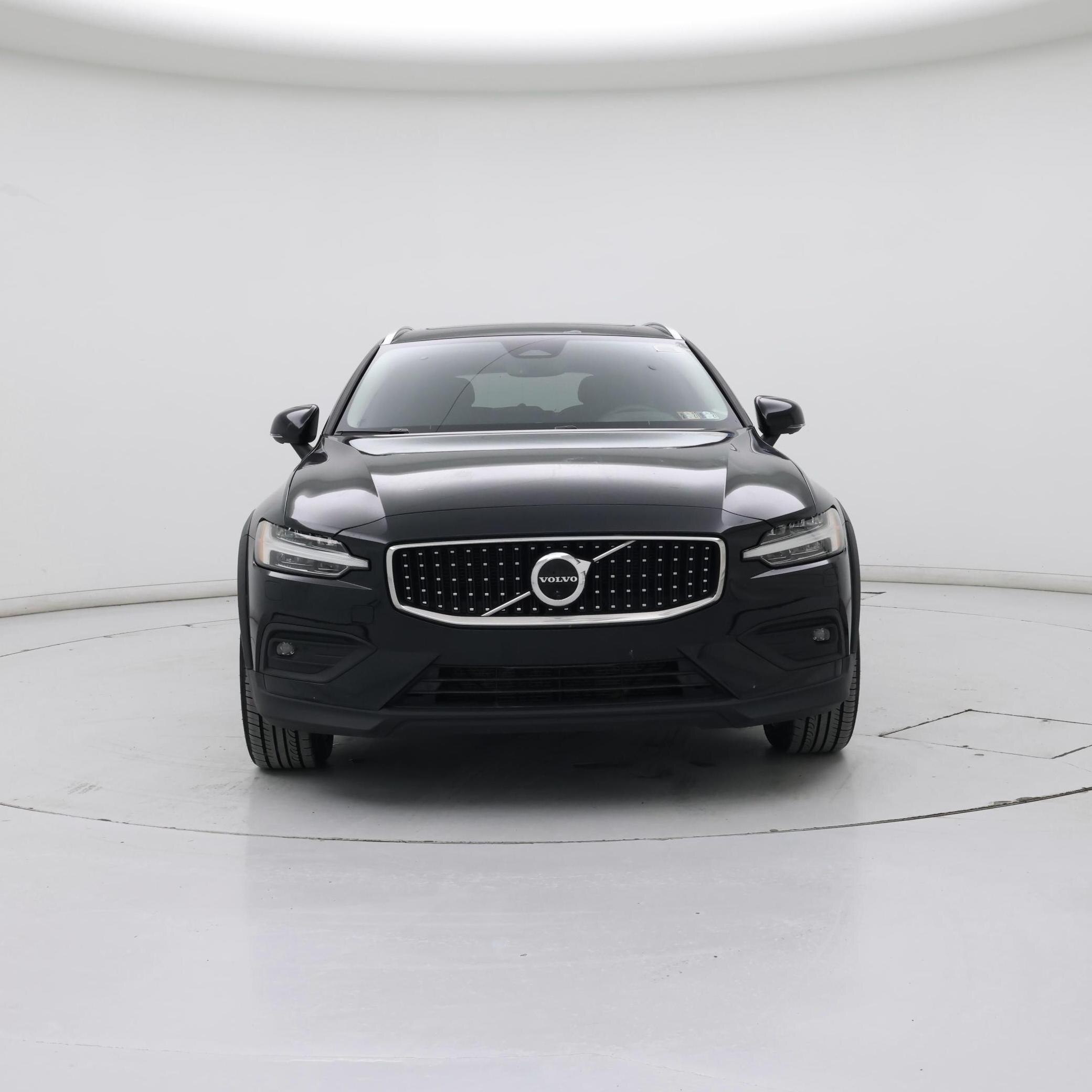 Thumbnail: 2023 Volvo S60 - 5