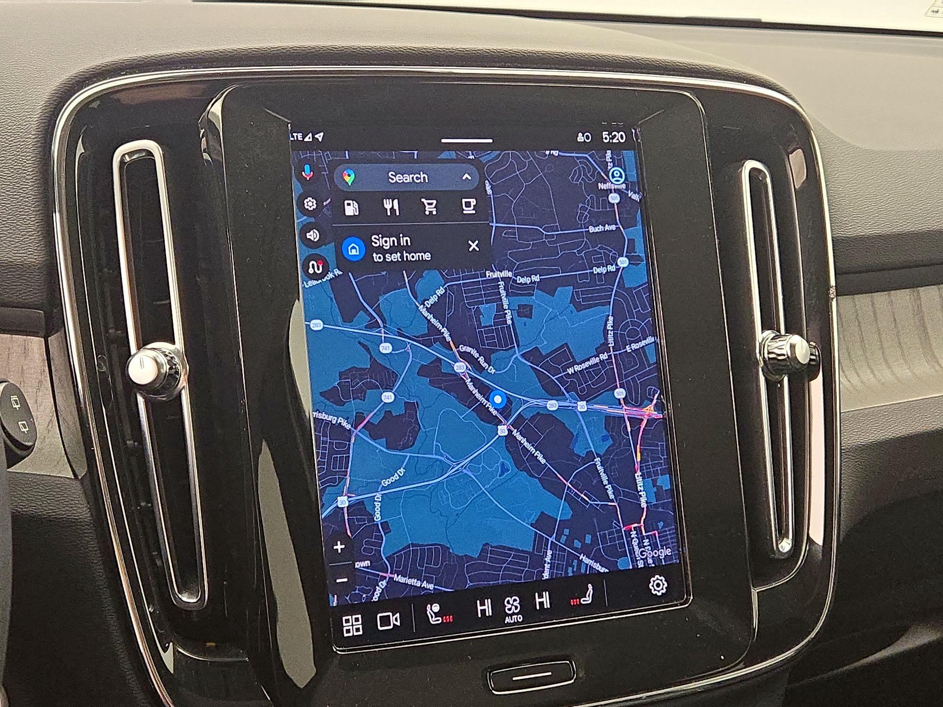 Thumbnail: 2024 Volvo XC40 - 14