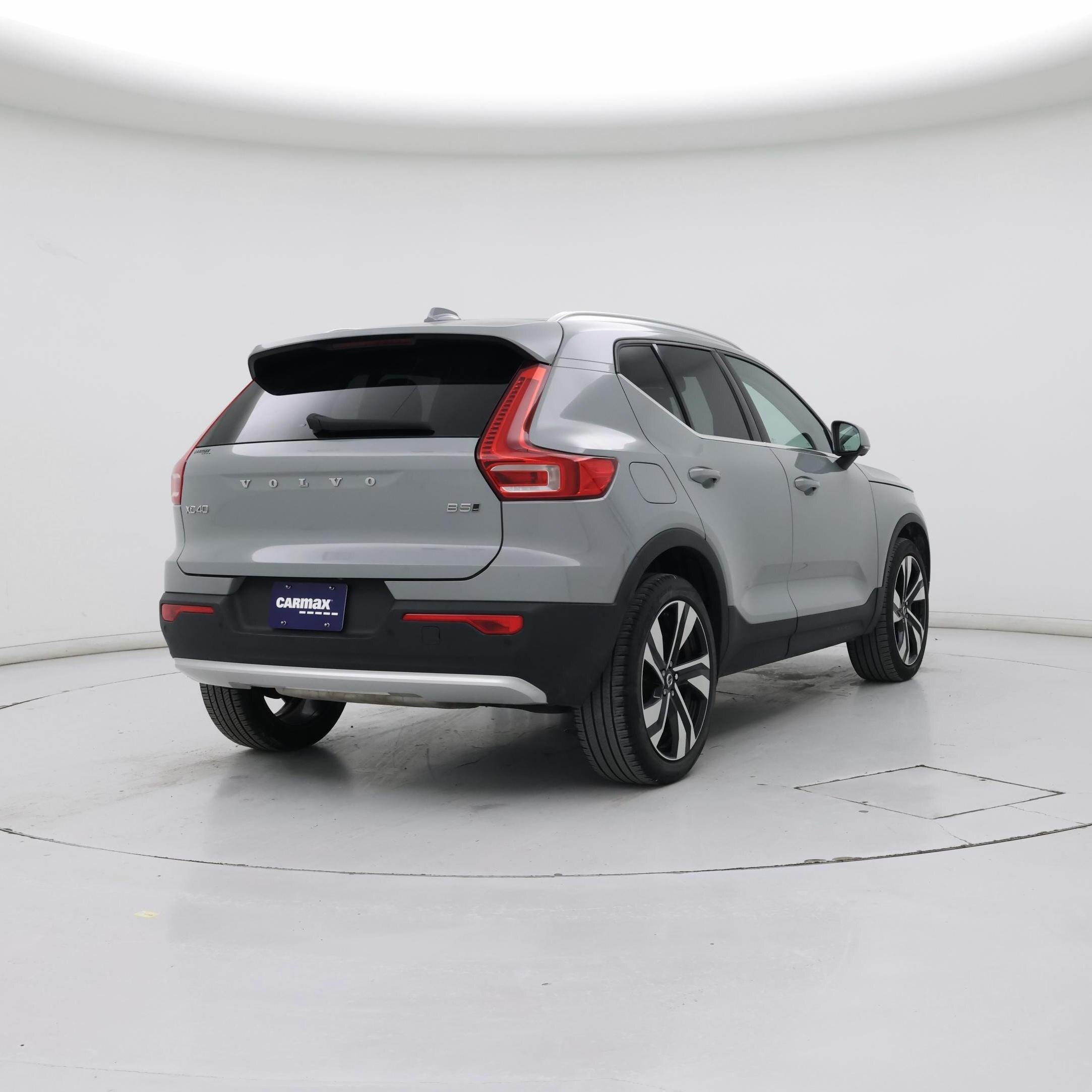 Thumbnail: 2024 Volvo XC40 - 8