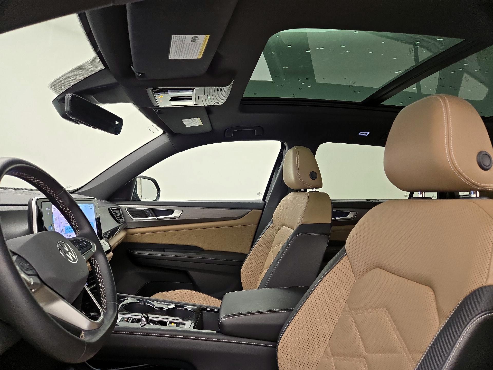 Thumbnail: 2024 Volkswagen Atlas - 18