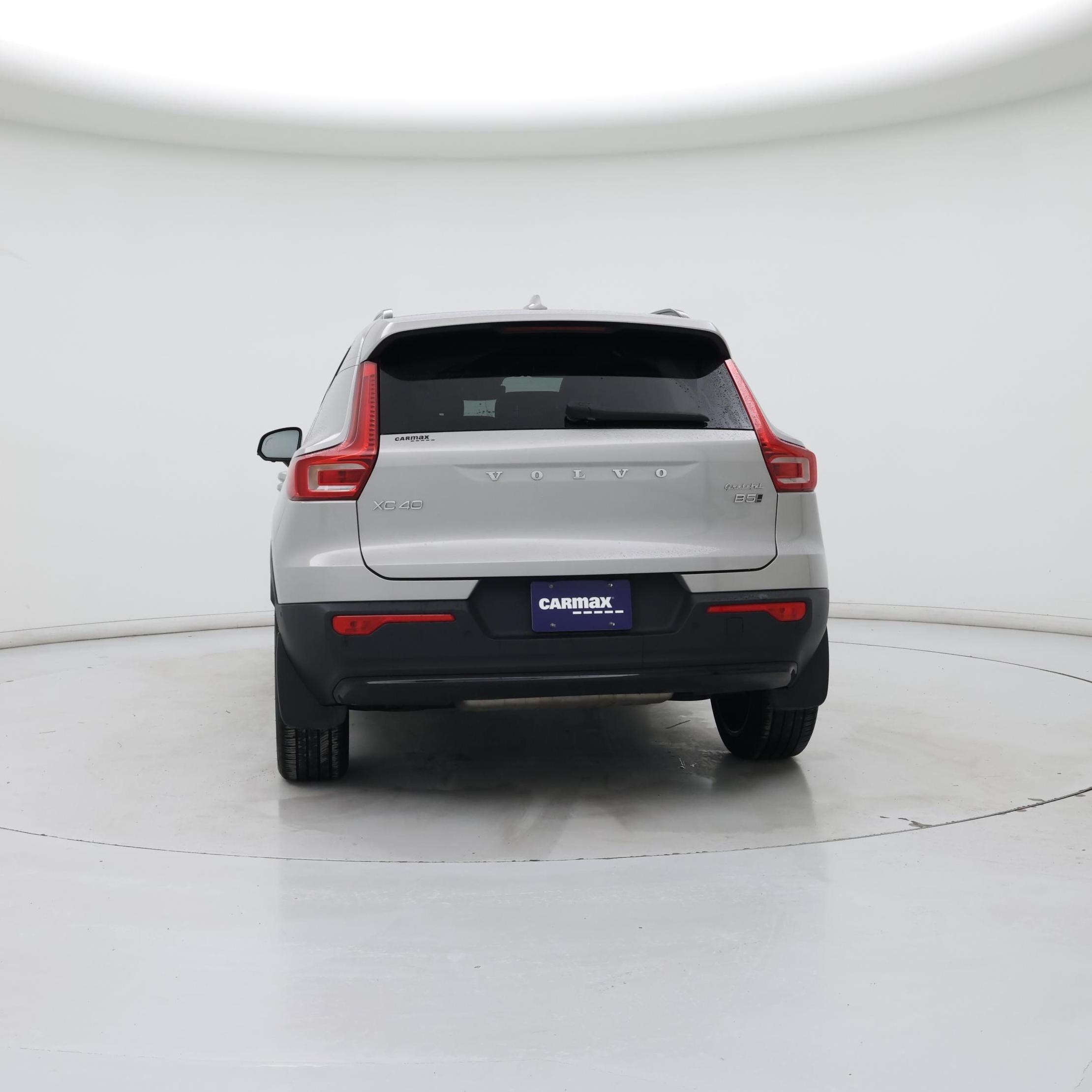 Thumbnail: 2023 Volvo XC40 - 6