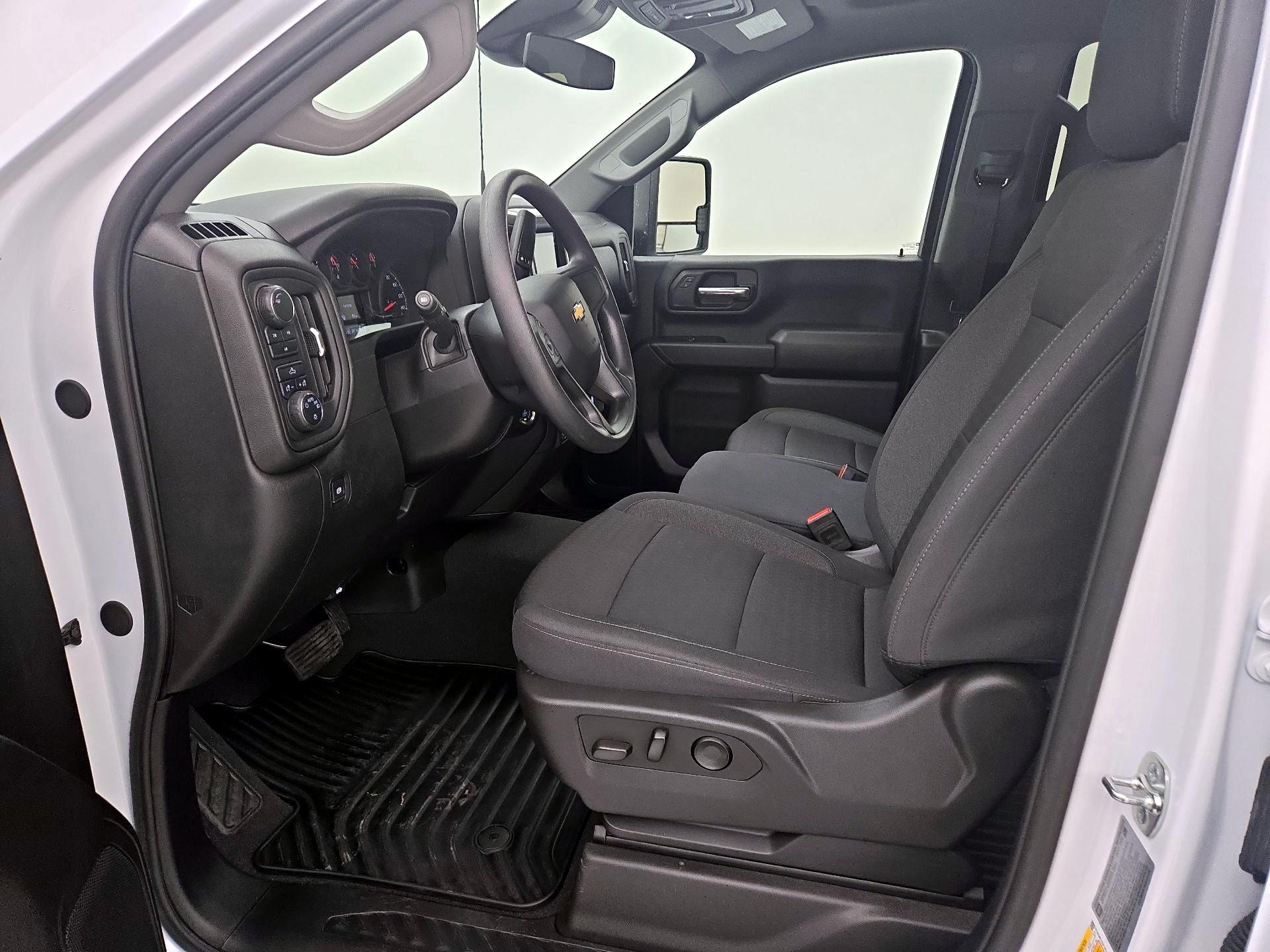 Thumbnail: 2025 Chevrolet Silverado 2500 - 11