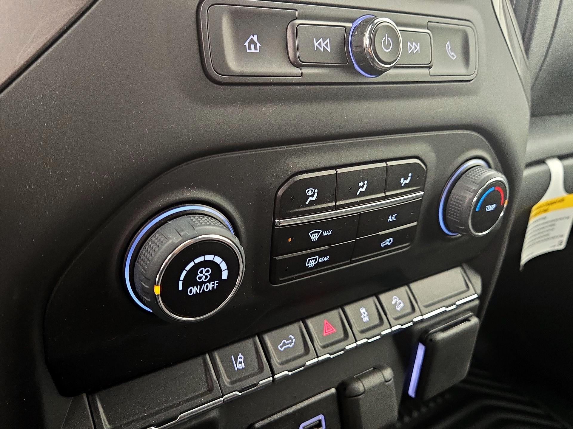 Thumbnail: 2025 Chevrolet Silverado 2500 - 16