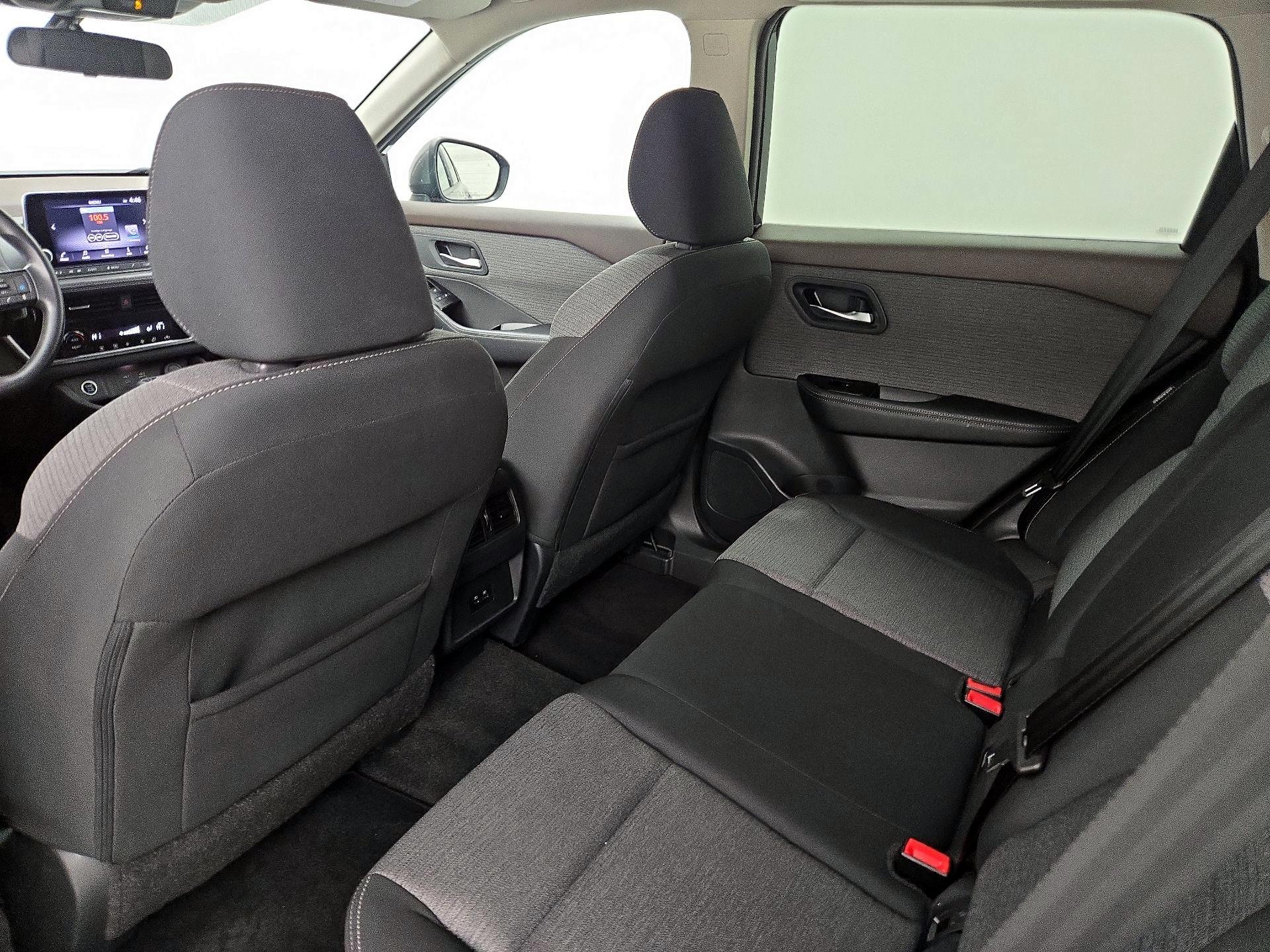 Thumbnail: 2022 Nissan Rogue - 19