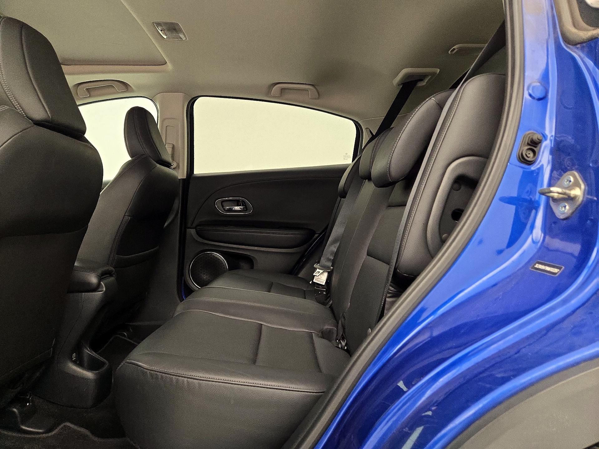 Thumbnail: 2019 Honda HR-V - 19