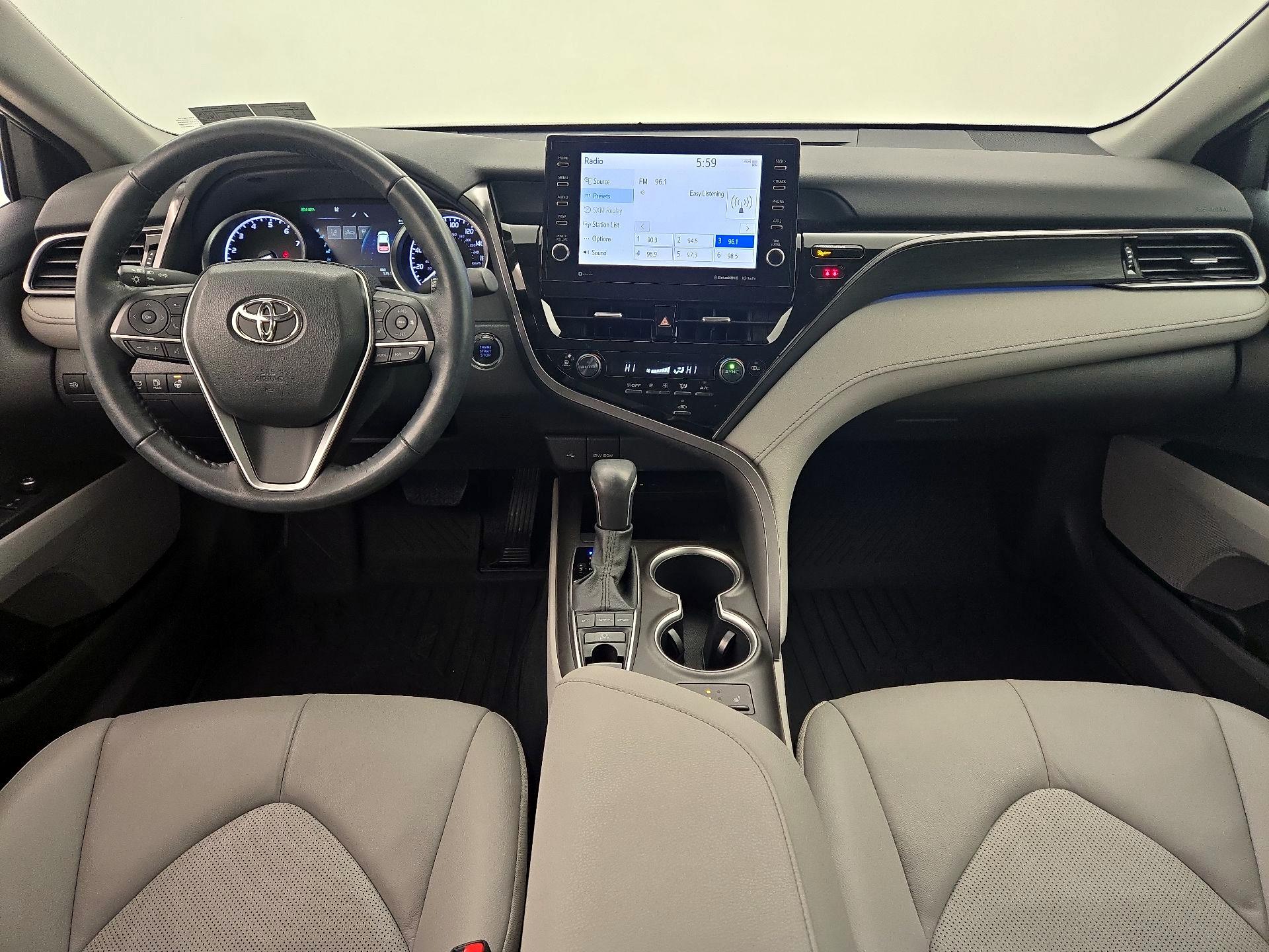 Thumbnail: 2022 Toyota Camry - 9