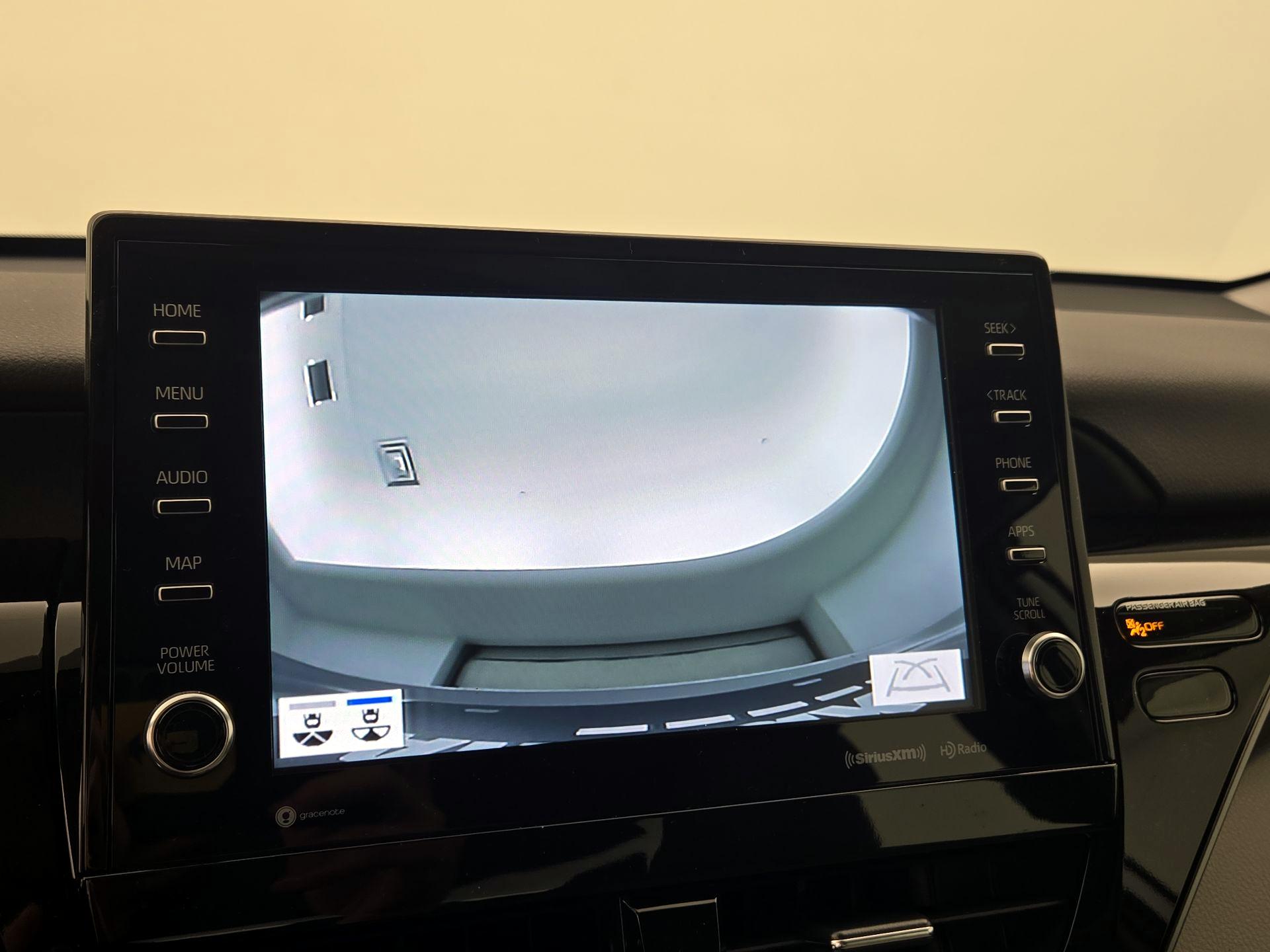 Thumbnail: 2022 Toyota Camry - 14