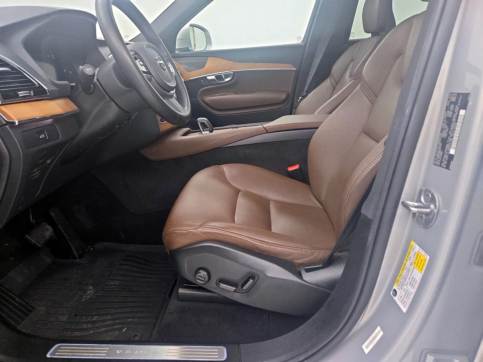 Thumbnail: 2023 Volvo XC90 - 11