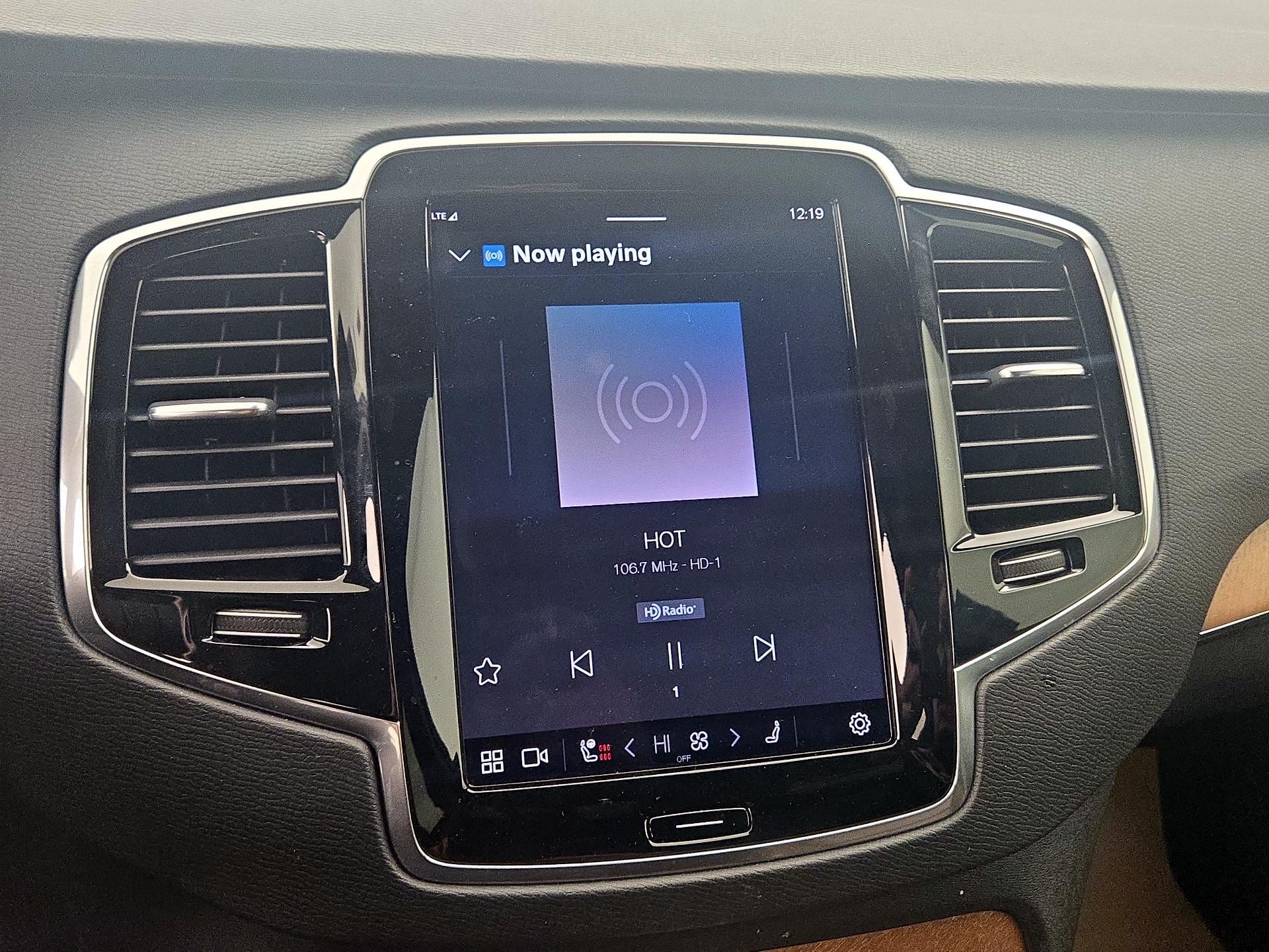 Thumbnail: 2023 Volvo XC90 - 15