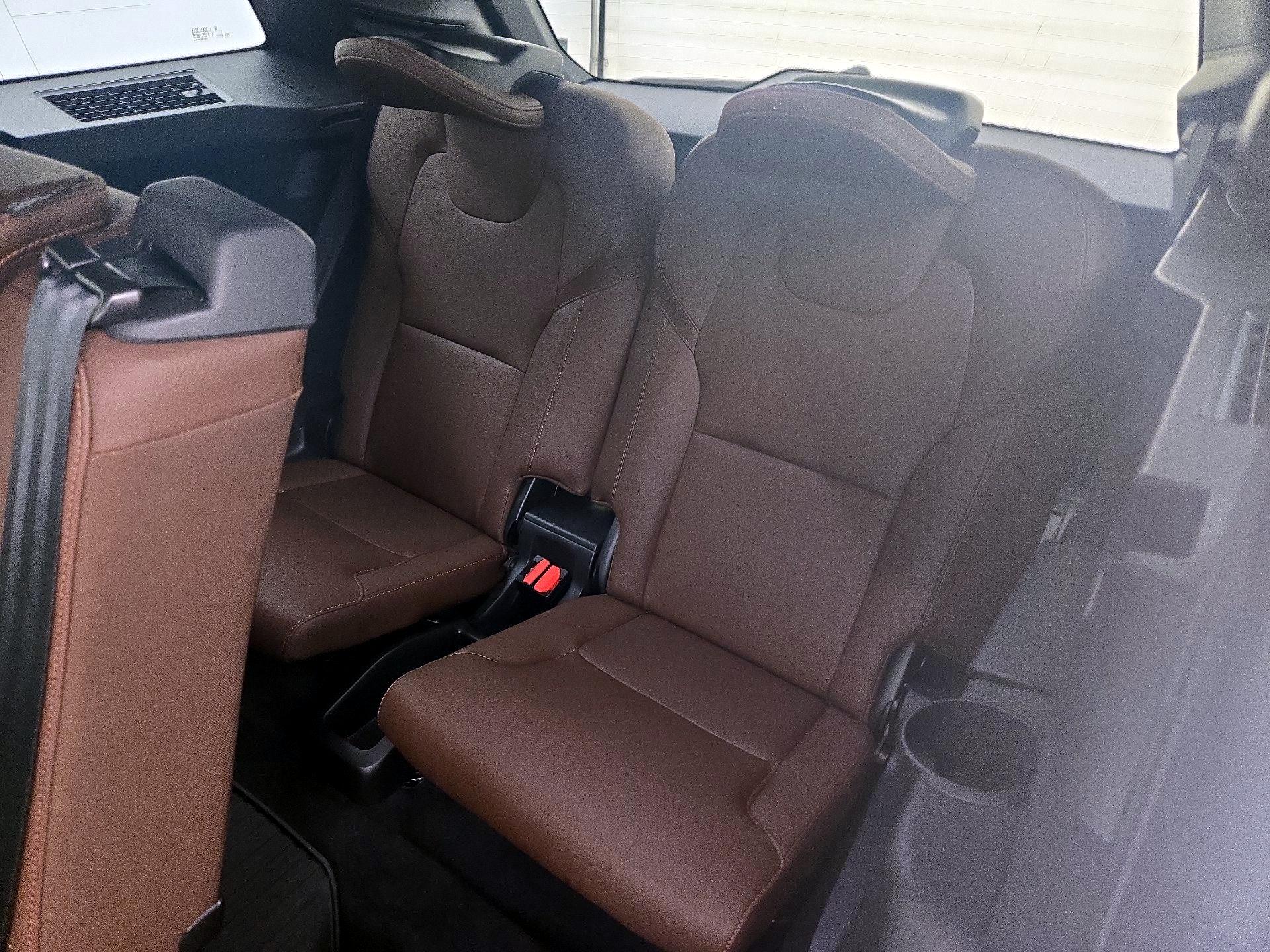 Thumbnail: 2023 Volvo XC90 - 20