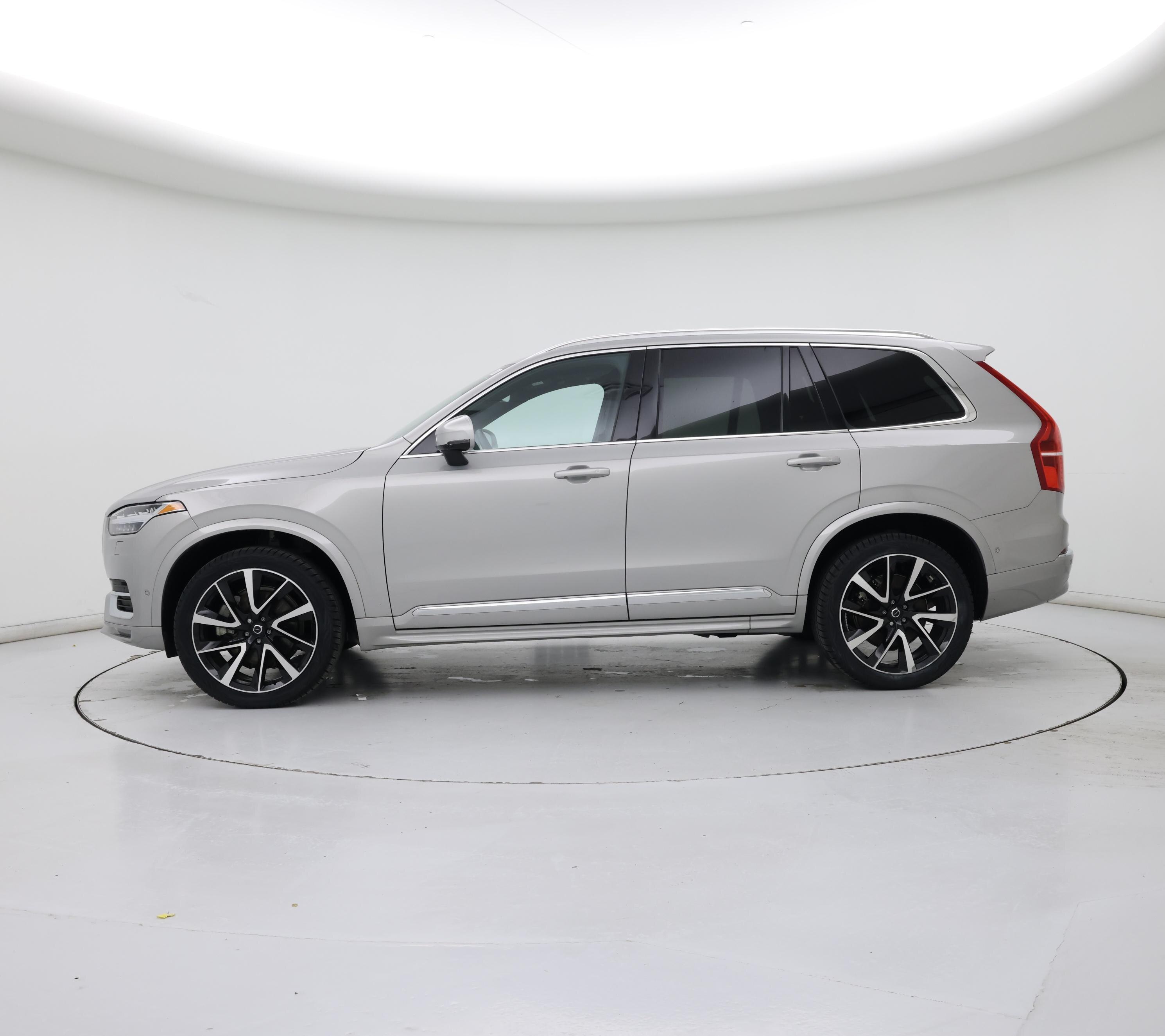Thumbnail: 2023 Volvo XC90 - 3