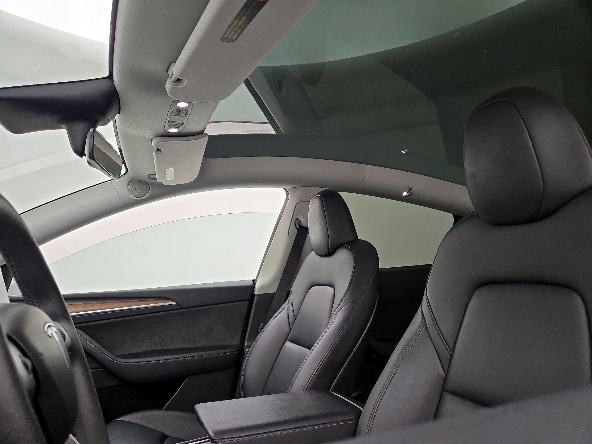 Thumbnail: 2023 Tesla Model Y - 19