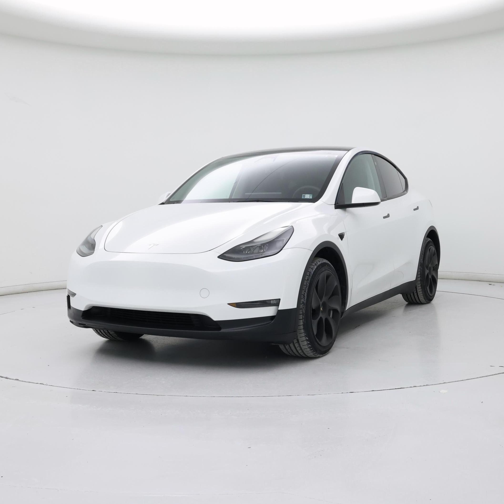 Thumbnail: 2023 Tesla Model Y - 4