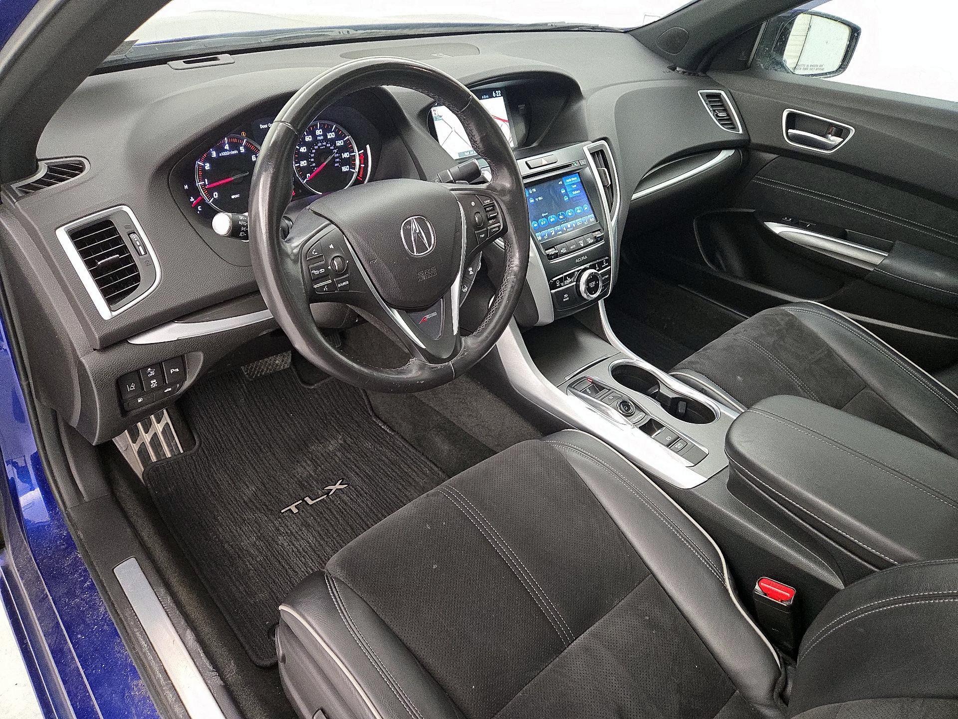 Thumbnail: 2018 Acura TLX - 11