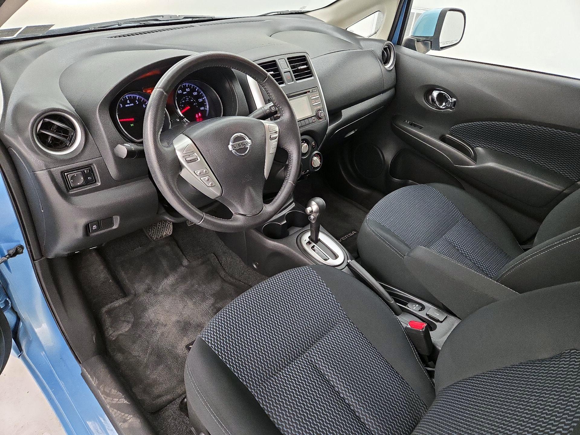 Thumbnail: 2014 Nissan Versa Note - 11