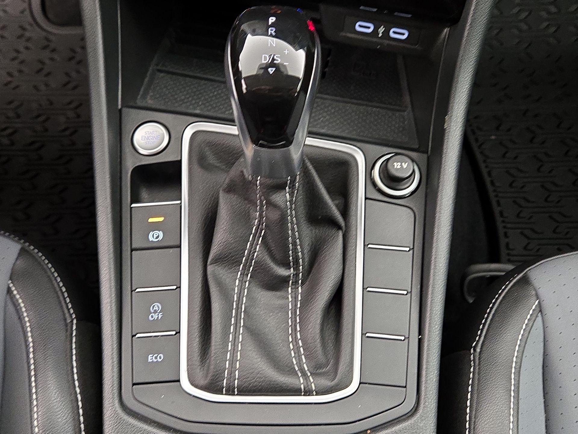 Thumbnail: 2025 Volkswagen Jetta - 16