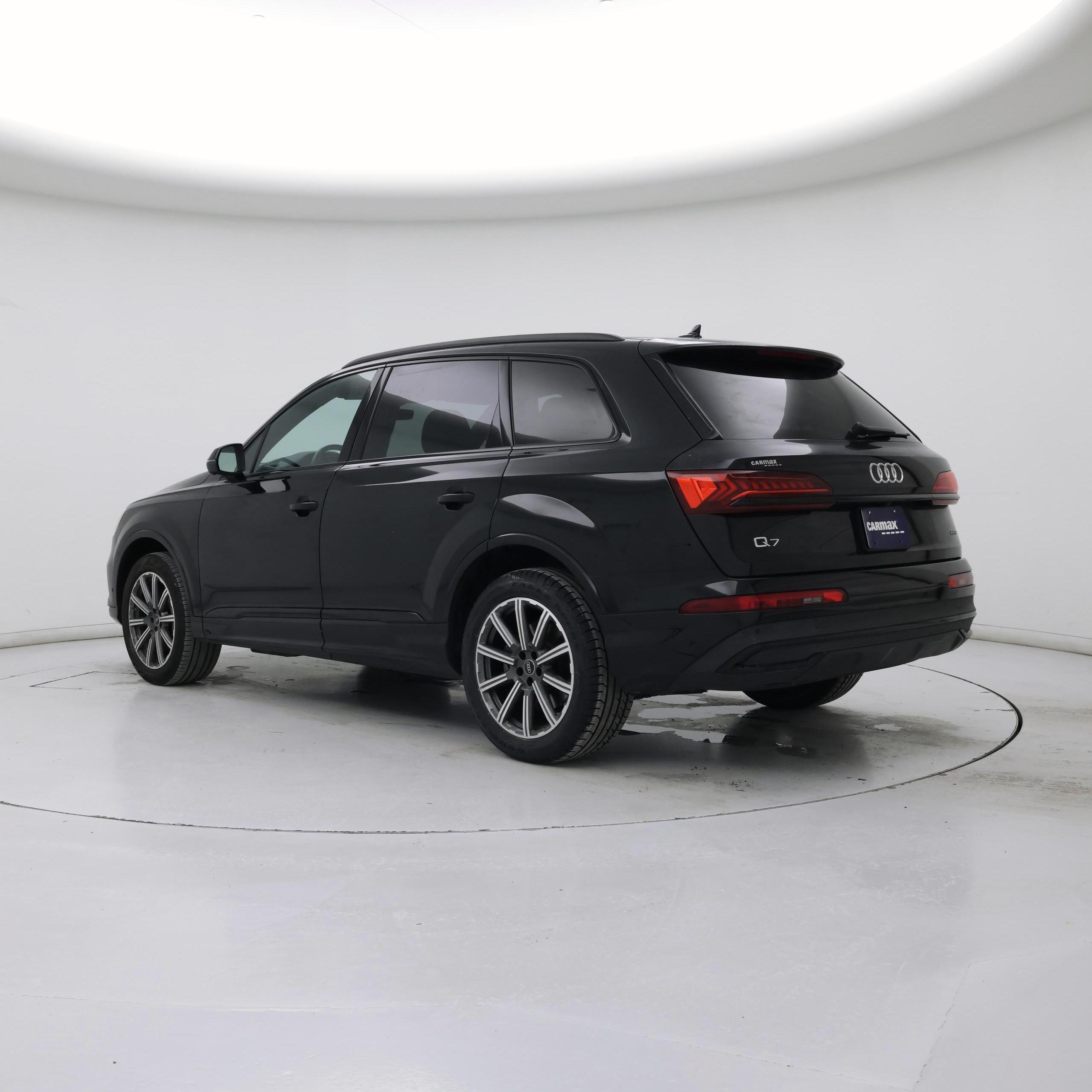 Thumbnail: 2023 Audi Q7 - 2