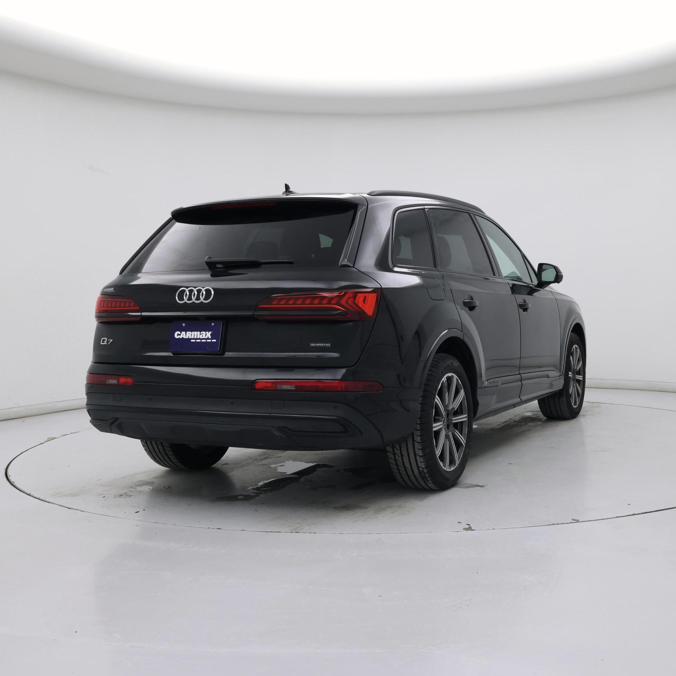 Thumbnail: 2023 Audi Q7 - 8