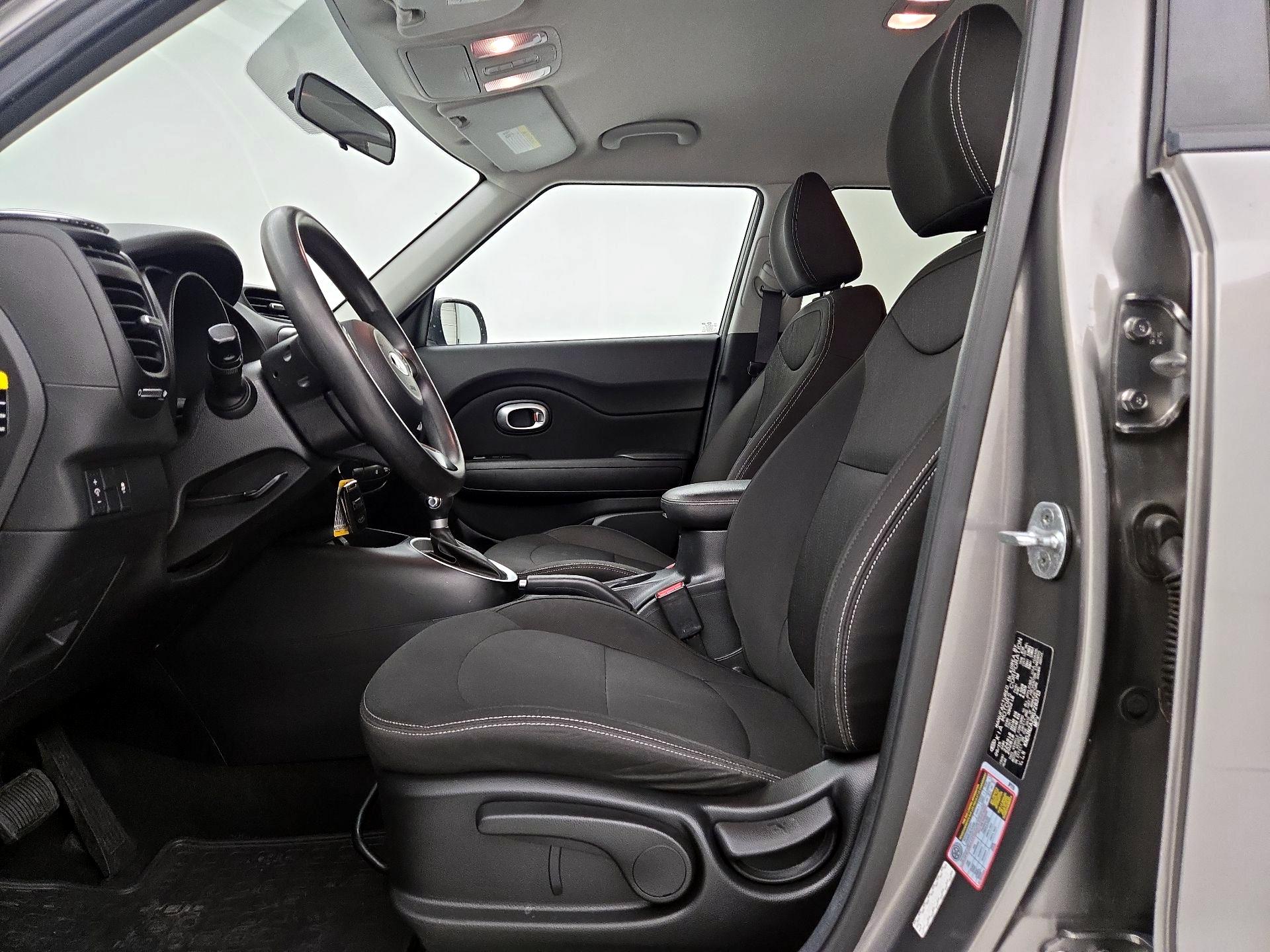 Thumbnail: 2016 Kia Soul - 11