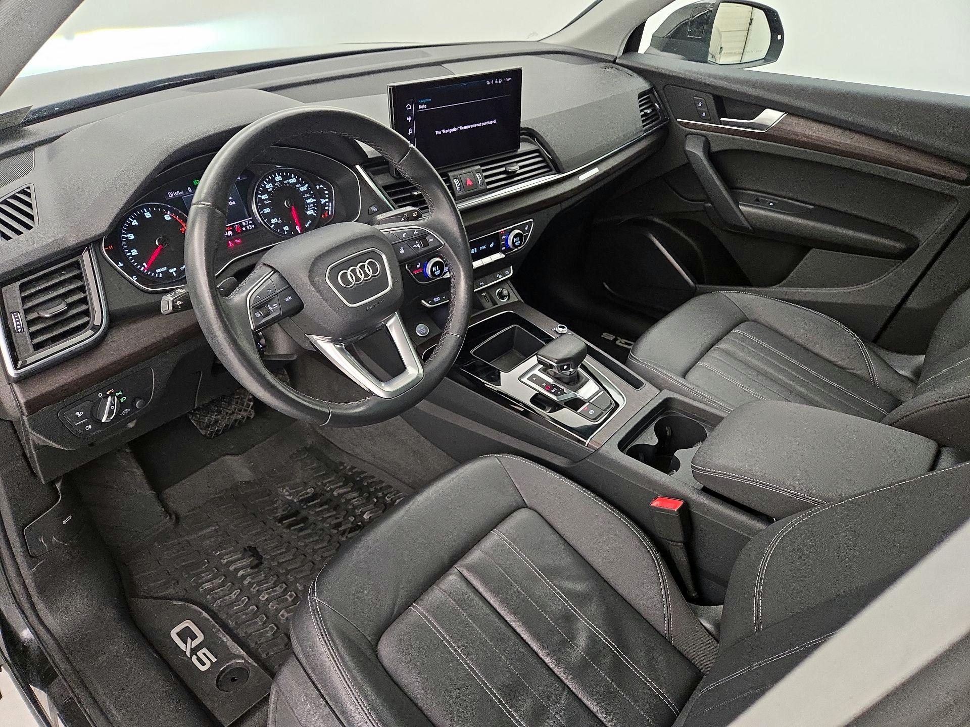 Thumbnail: 2023 Audi Q5 - 11
