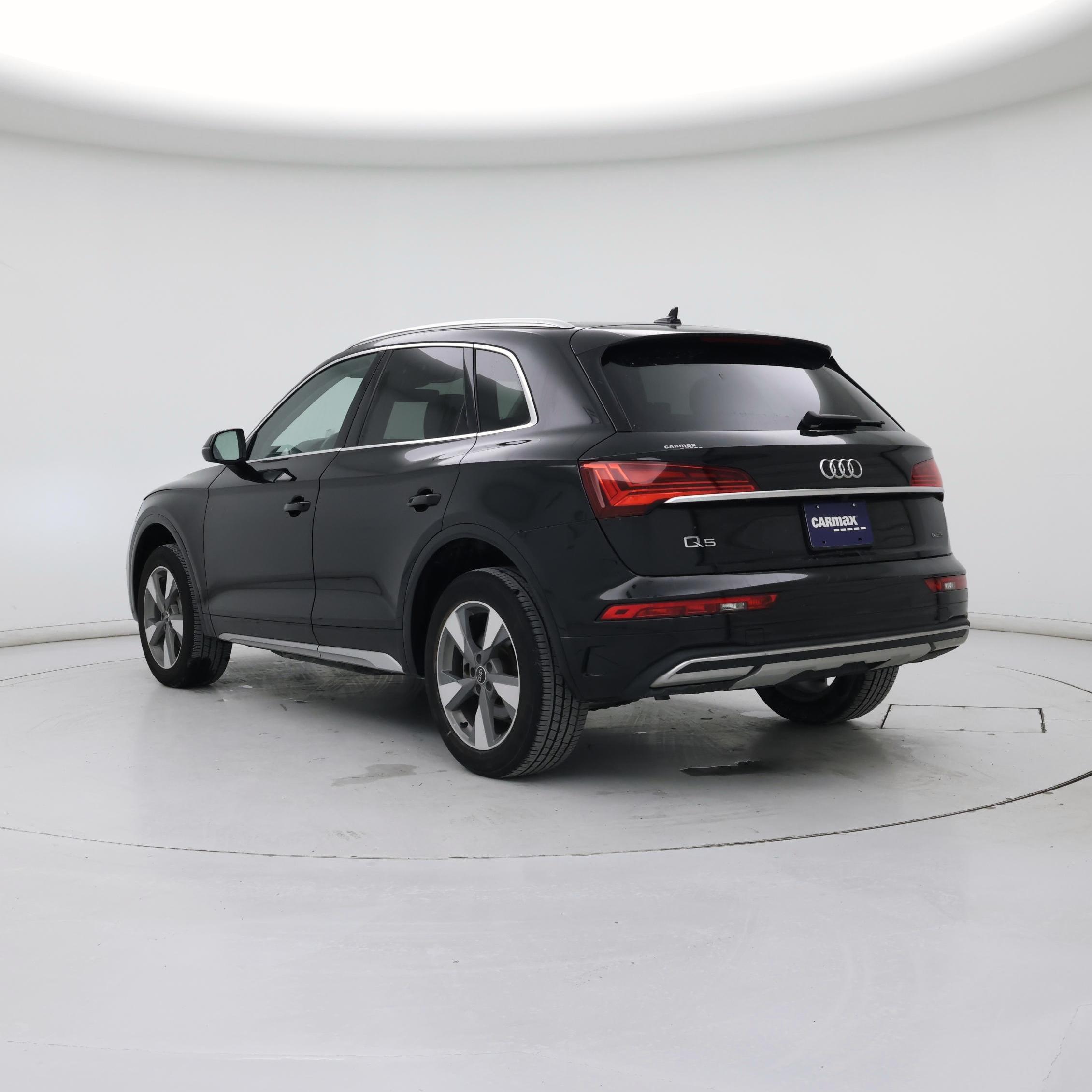 Thumbnail: 2023 Audi Q5 - 2
