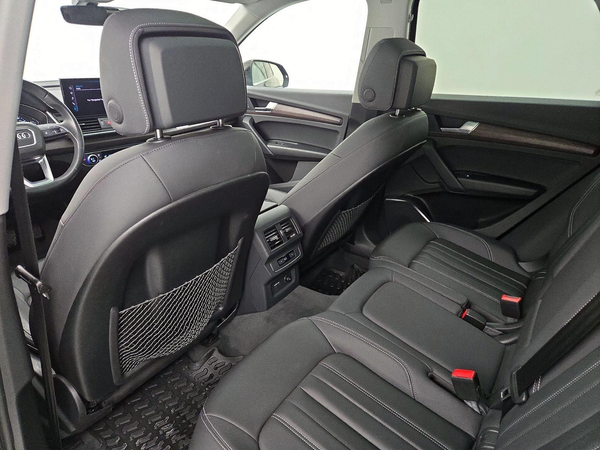 Thumbnail: 2023 Audi Q5 - 20