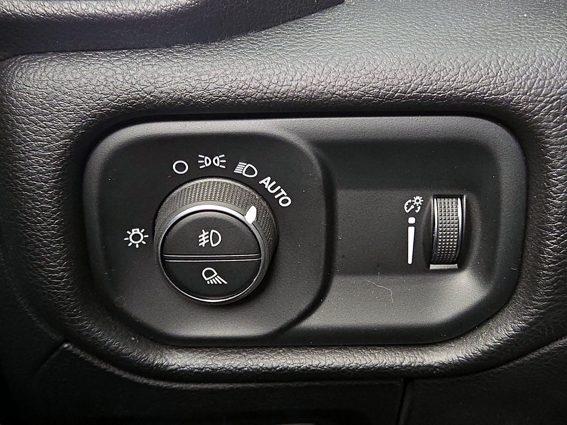 Thumbnail: 2022 RAM 1500 - 13