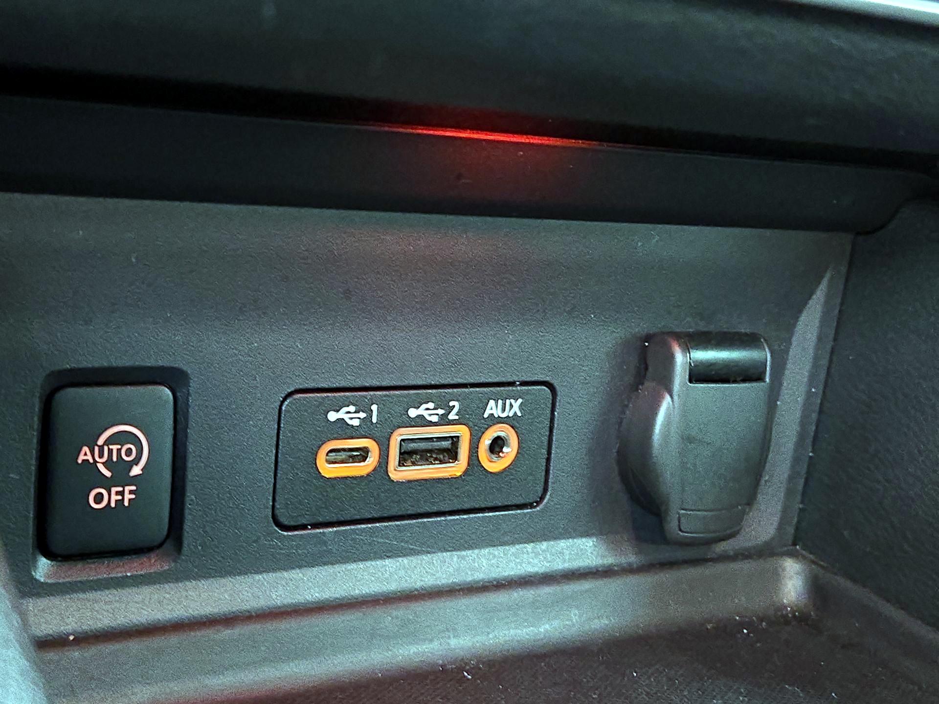Thumbnail: 2024 Nissan Sentra - 17