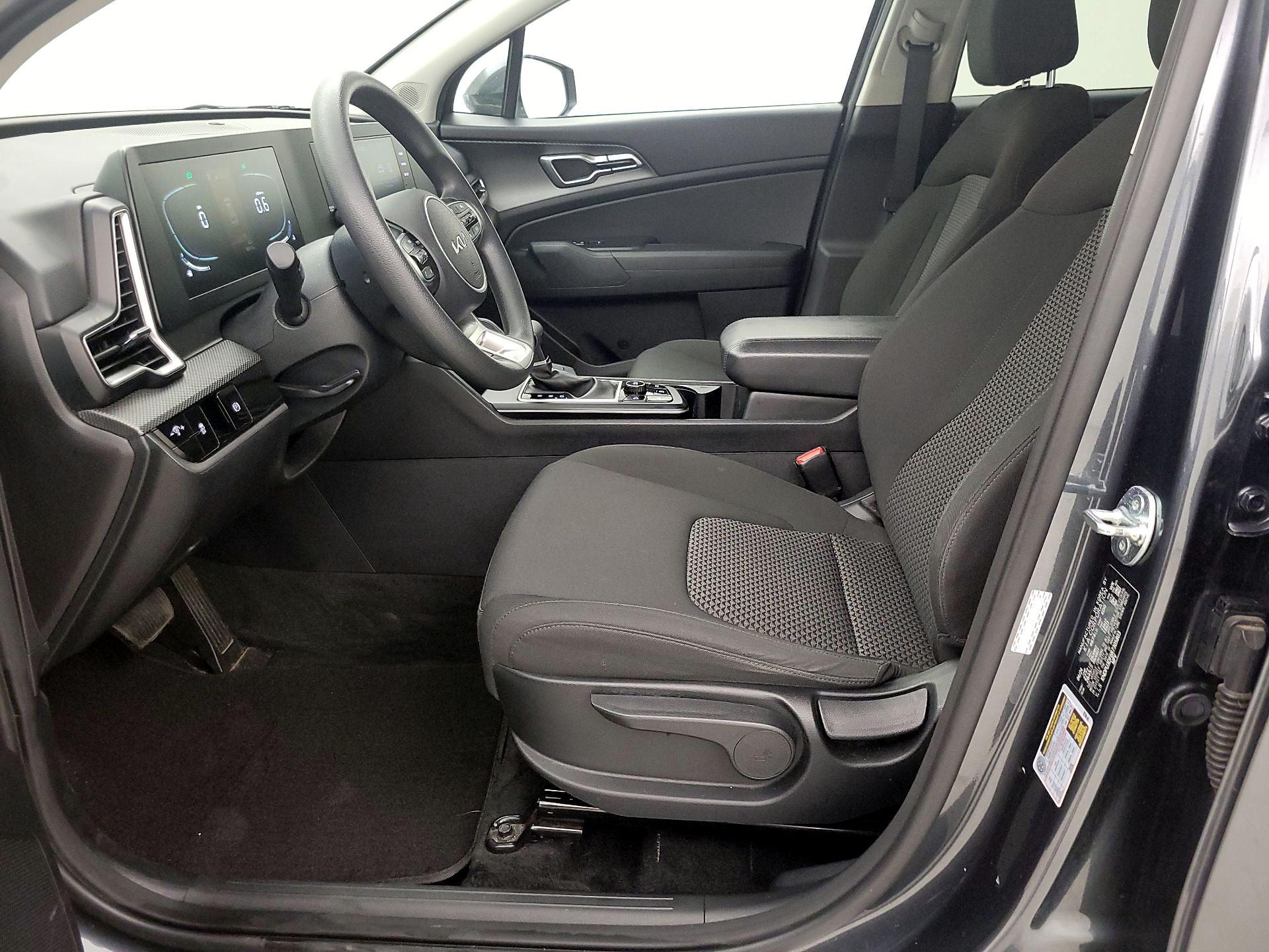 Thumbnail: 2024 Kia Sportage - 11