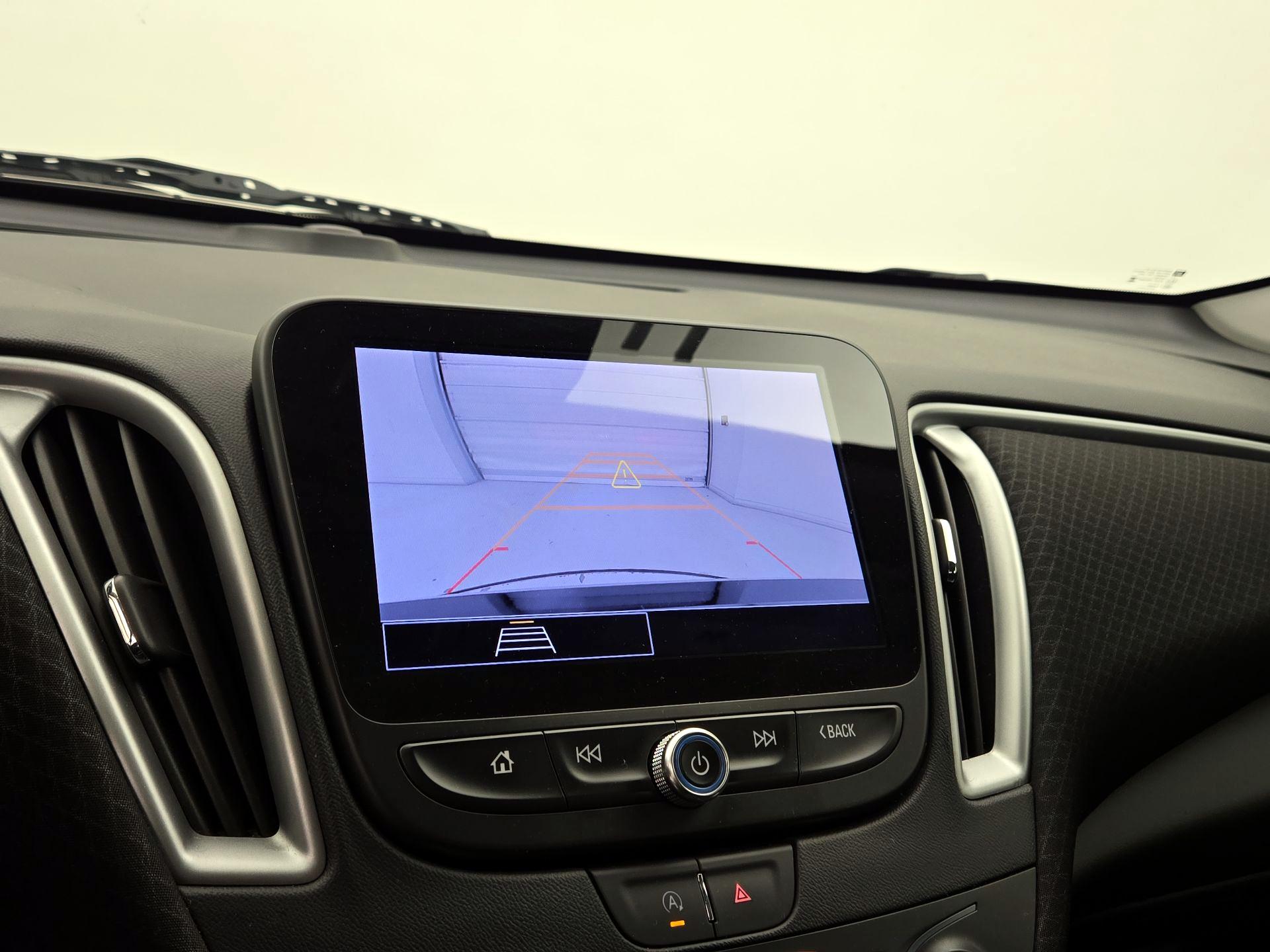 Thumbnail: 2024 Chevrolet Malibu - 14