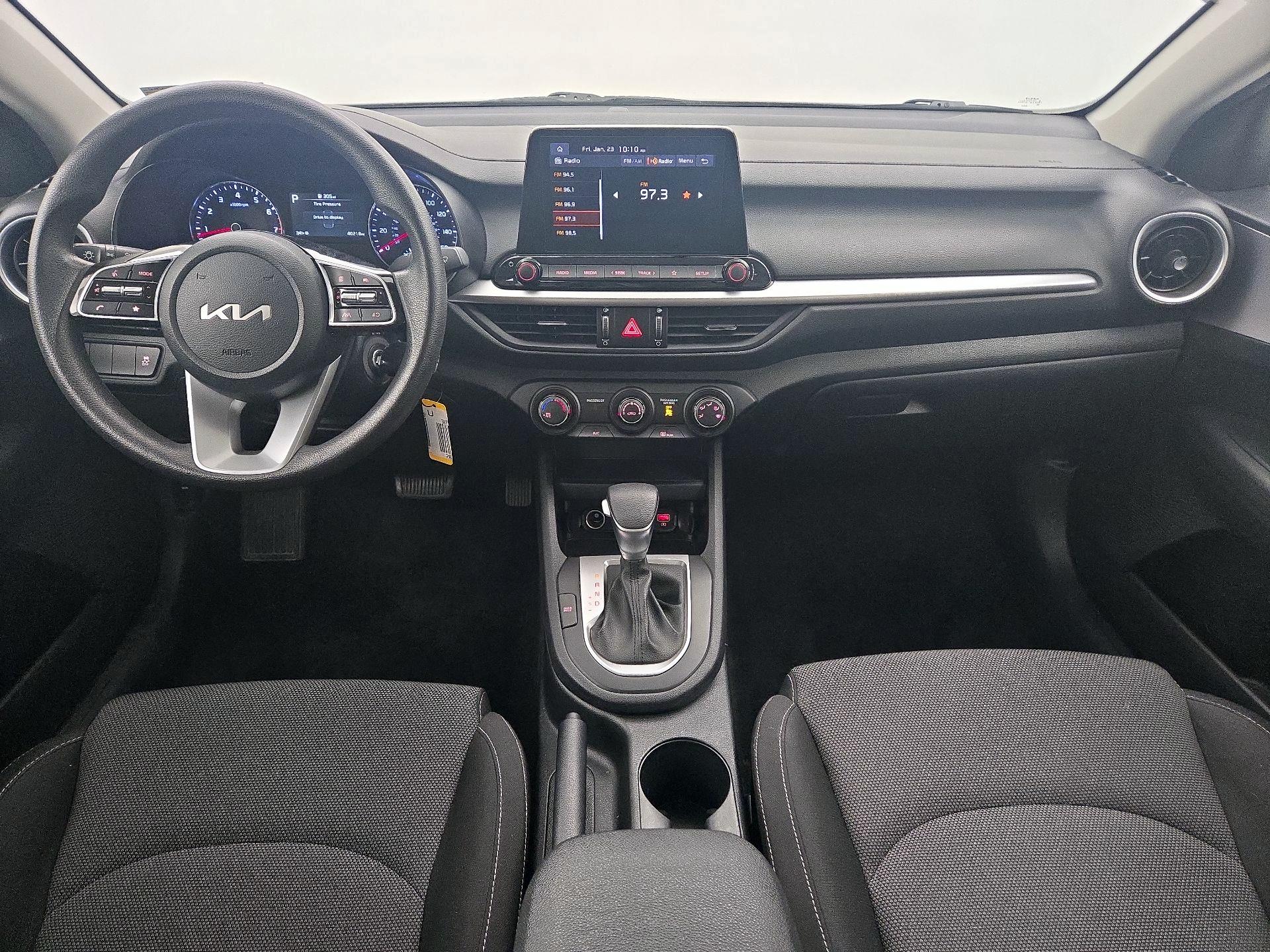 Thumbnail: 2024 Kia Forte - 9