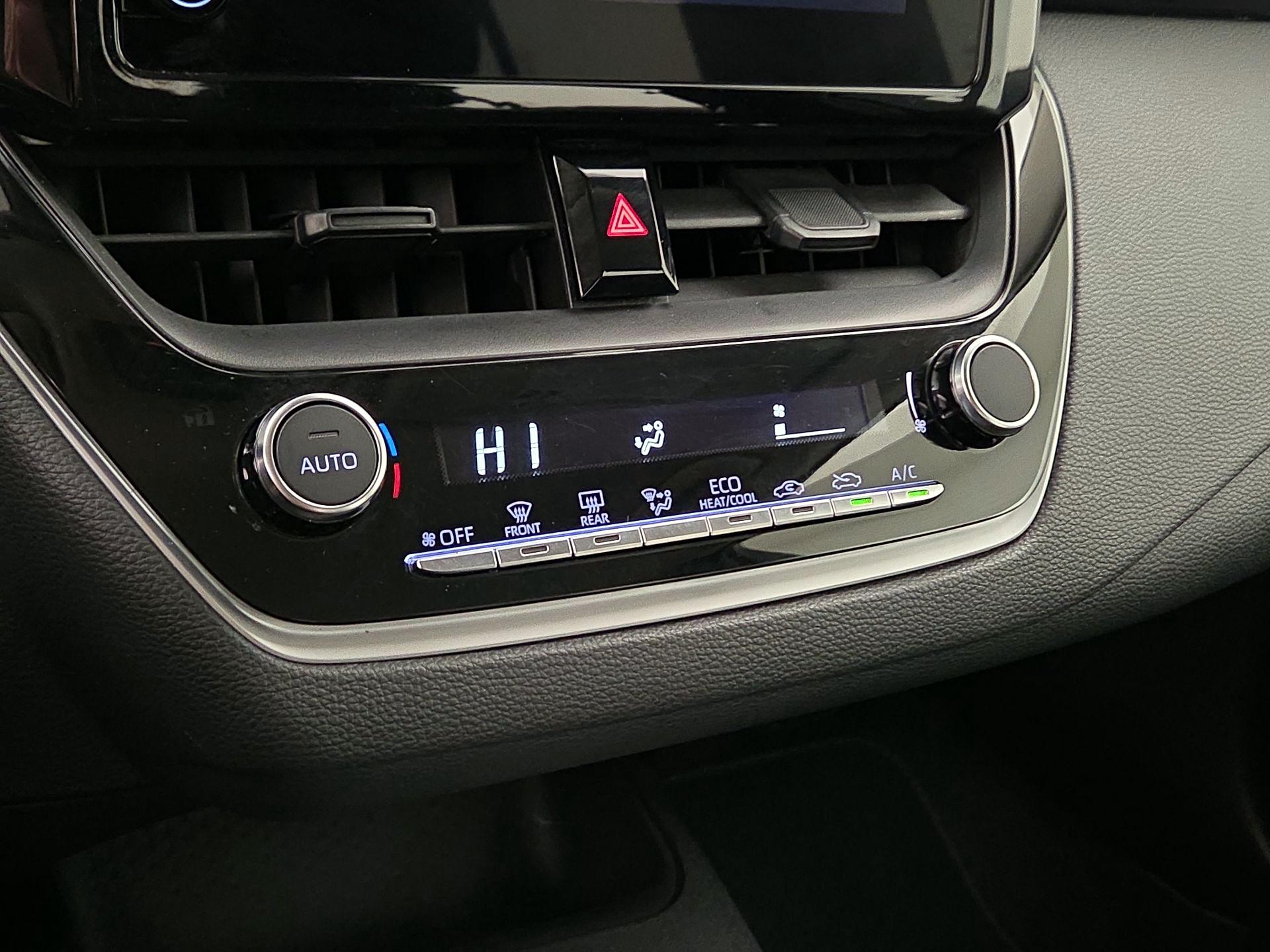 Thumbnail: 2024 Toyota Corolla - 16