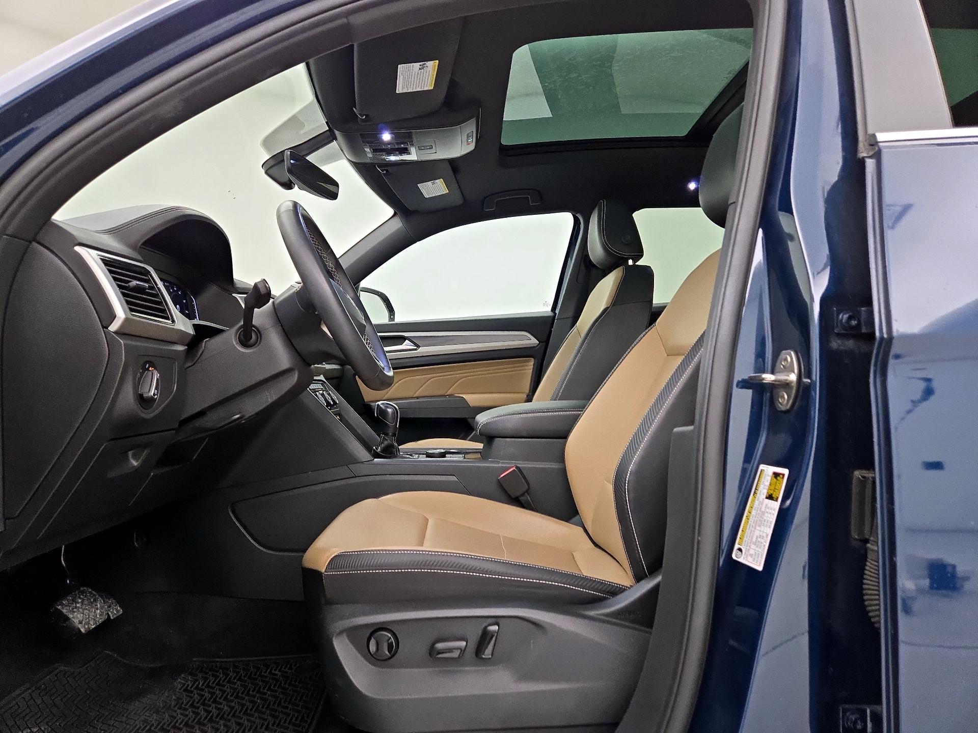 Thumbnail: 2022 Volkswagen Atlas - 11