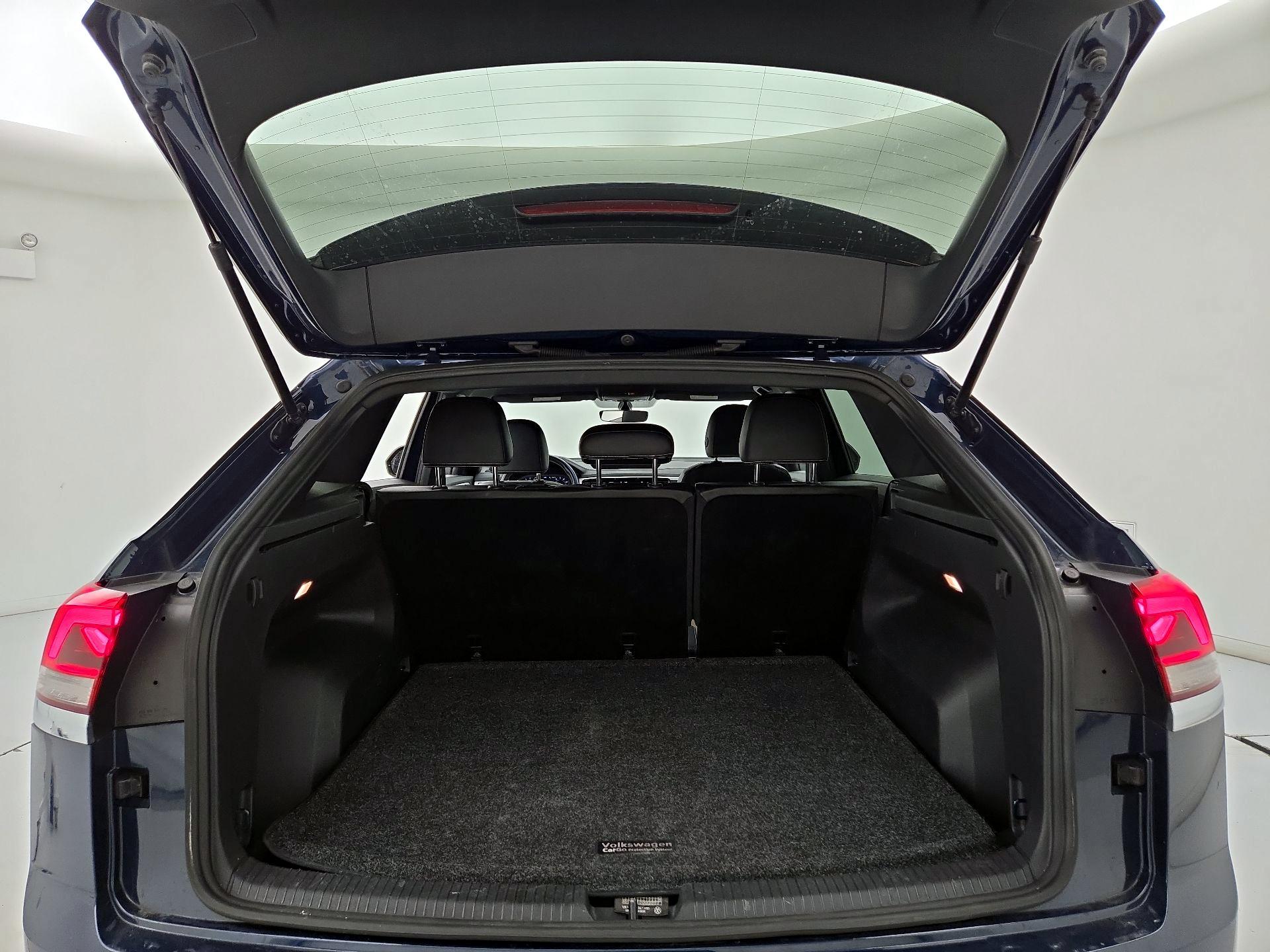 Thumbnail: 2022 Volkswagen Atlas - 20